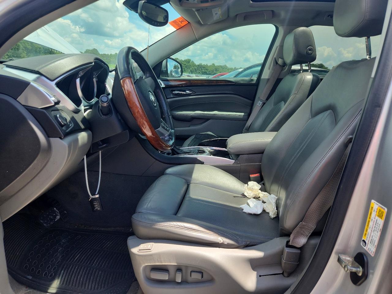 2010 Cadillac Srx Luxury Collection Silver vin: 3GYFNAEY6AS568399