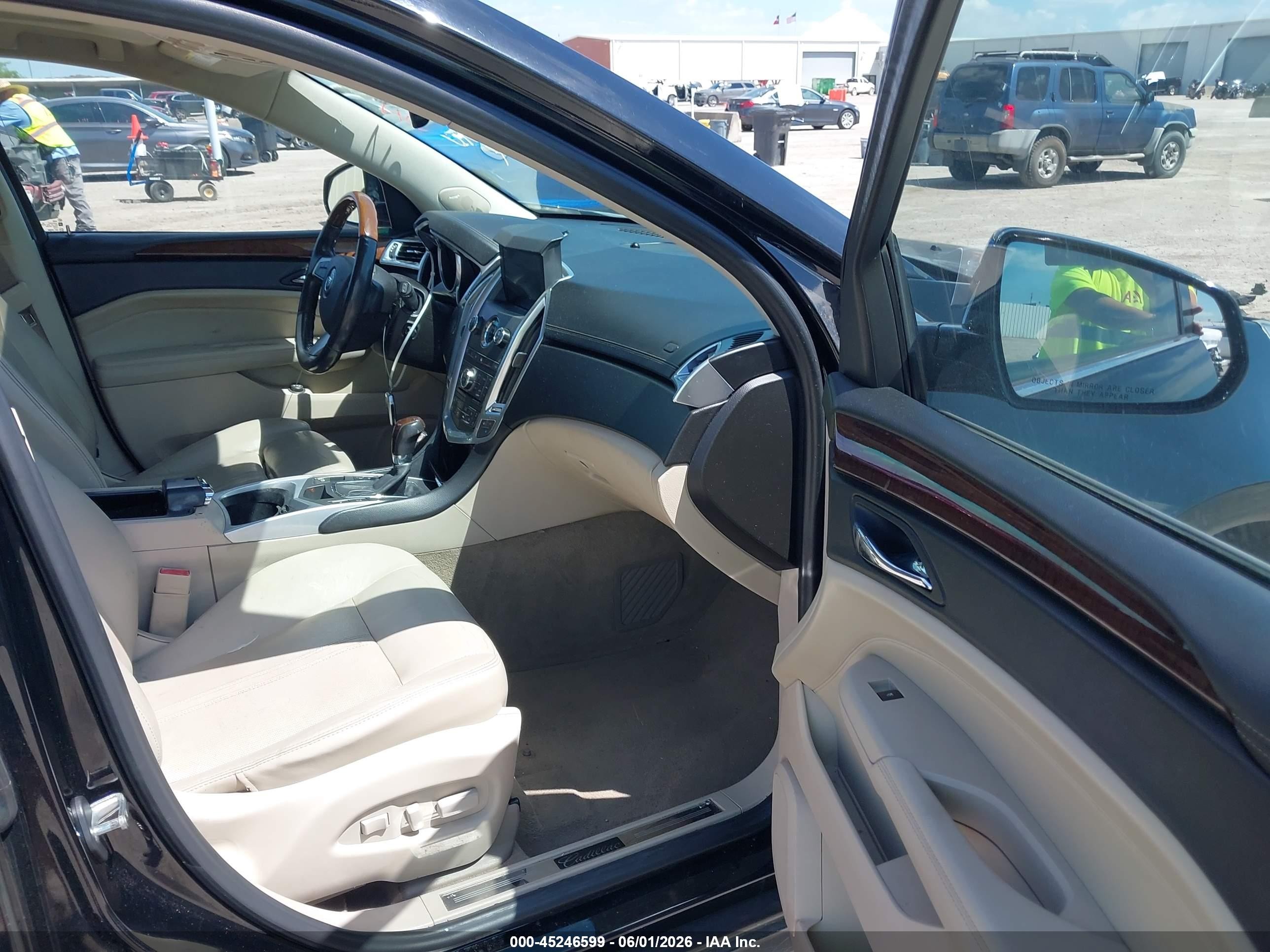 2011 Cadillac Srx Luxury Collection Черный vin: 3GYFNAEY6BS557551