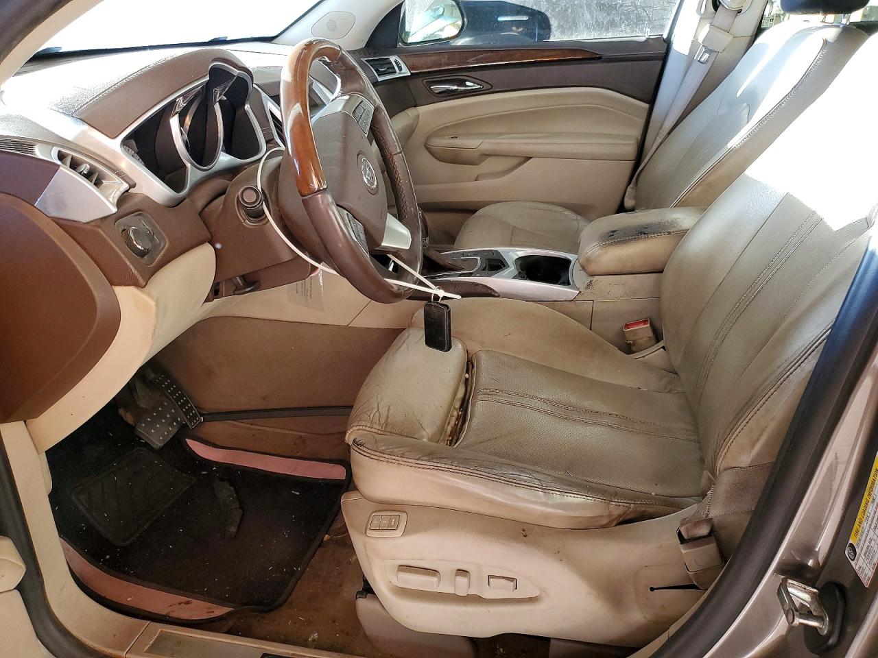 2011 Cadillac Srx Luxury Collection Beige vin: 3GYFNAEY6BS596978