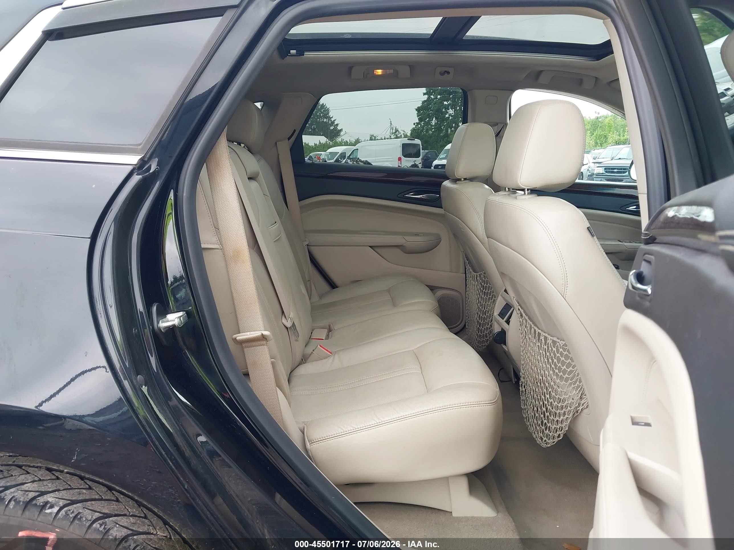 2010 Cadillac Srx Luxury Collection Черный vin: 3GYFNAEY7AS535458