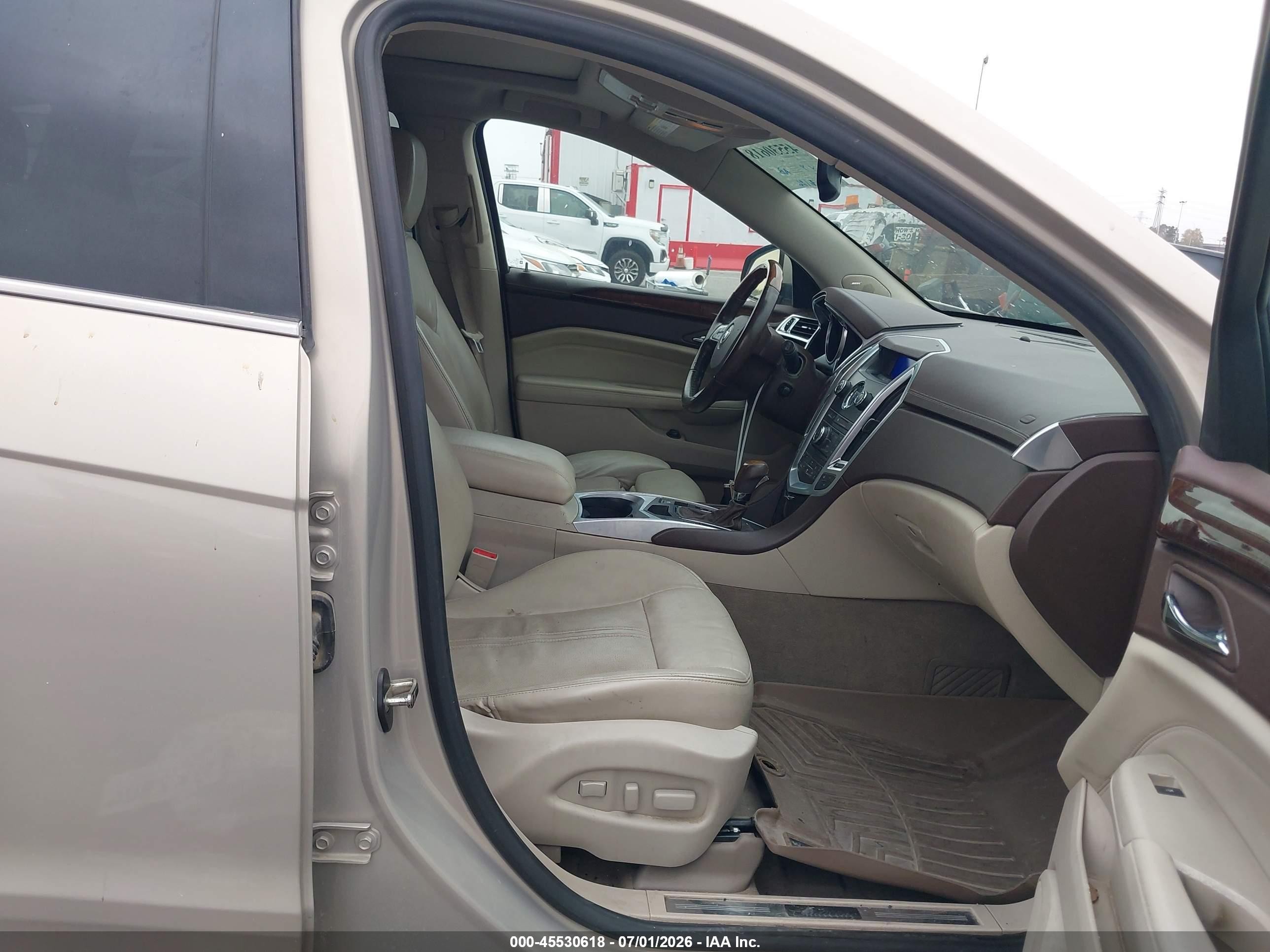 2010 Cadillac Srx Luxury Collection Gold vin: 3GYFNAEY7AS578326