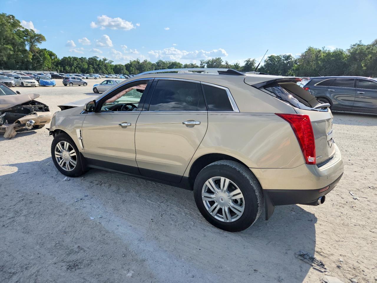 2010 Cadillac Srx Luxury Collection Beige vin: 3GYFNAEY7AS606920