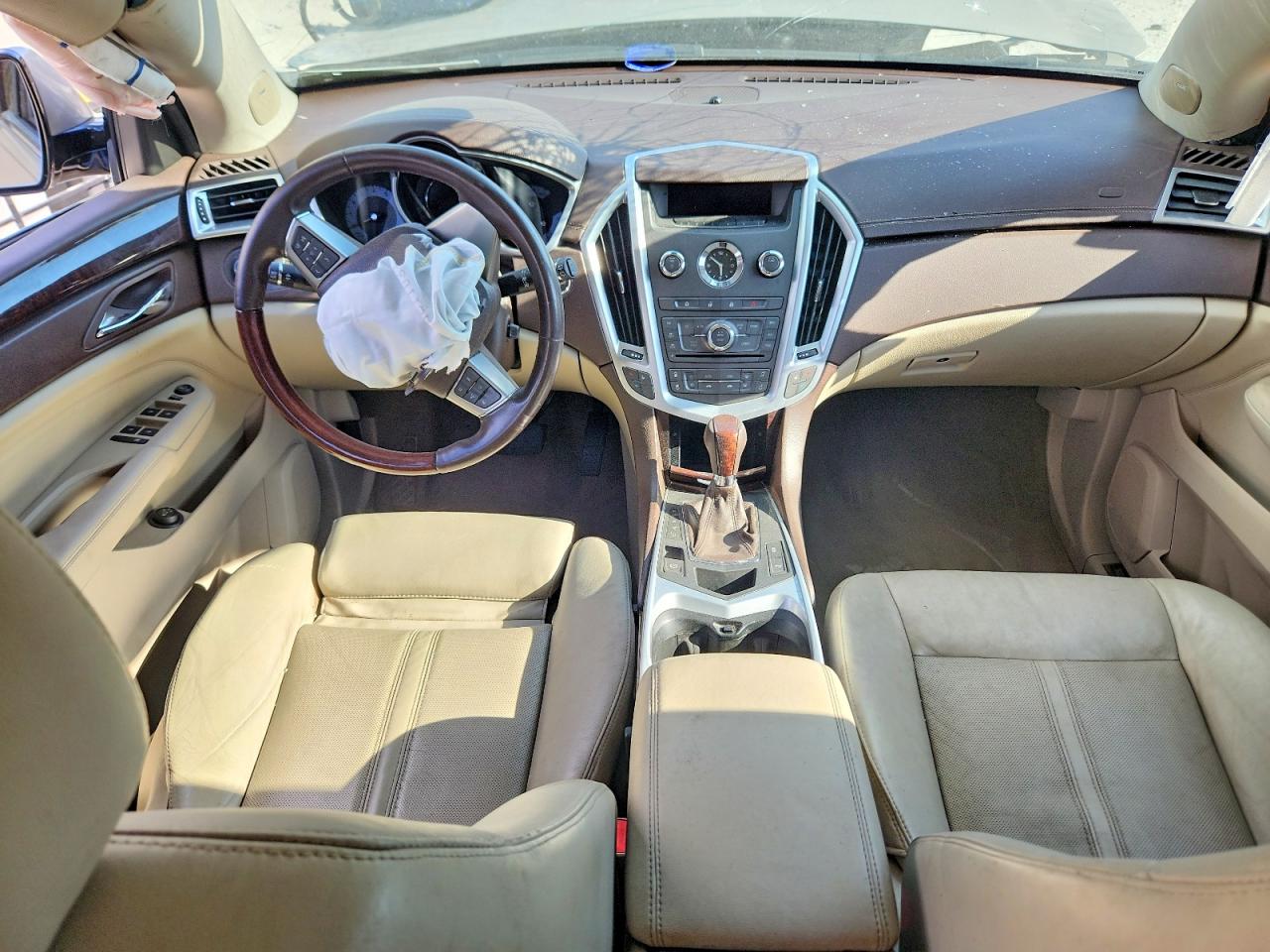 2010 Cadillac Srx Luxury Collection Beige vin: 3GYFNAEY7AS606920