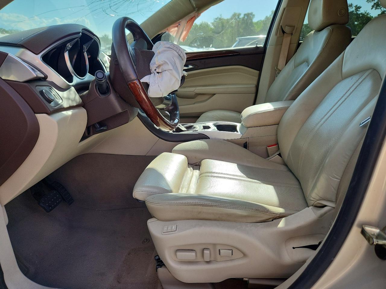 2010 Cadillac Srx Luxury Collection Beige vin: 3GYFNAEY7AS606920