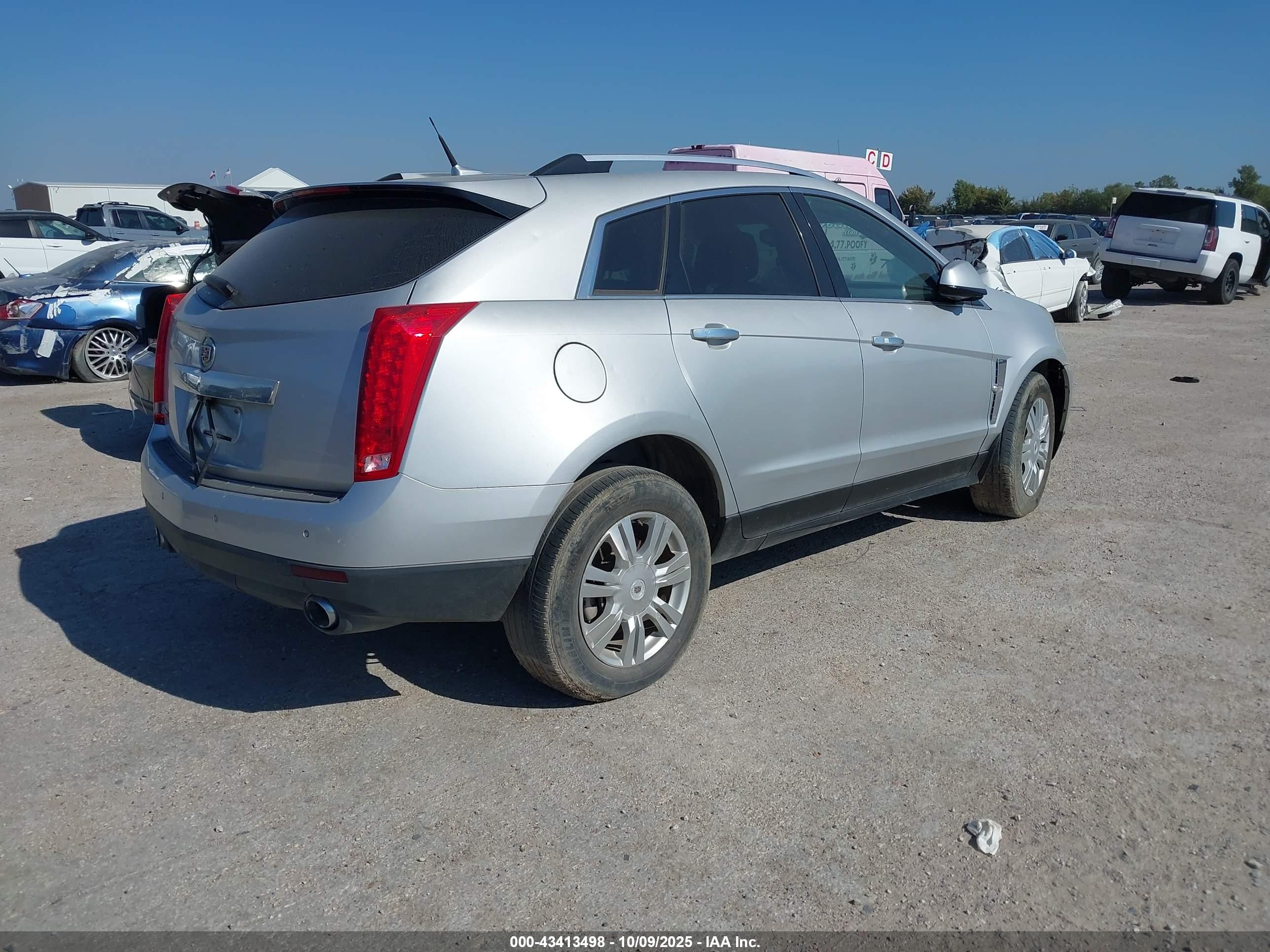 2011 Cadillac Srx Luxury Collection Silver vin: 3GYFNAEY8BS678548