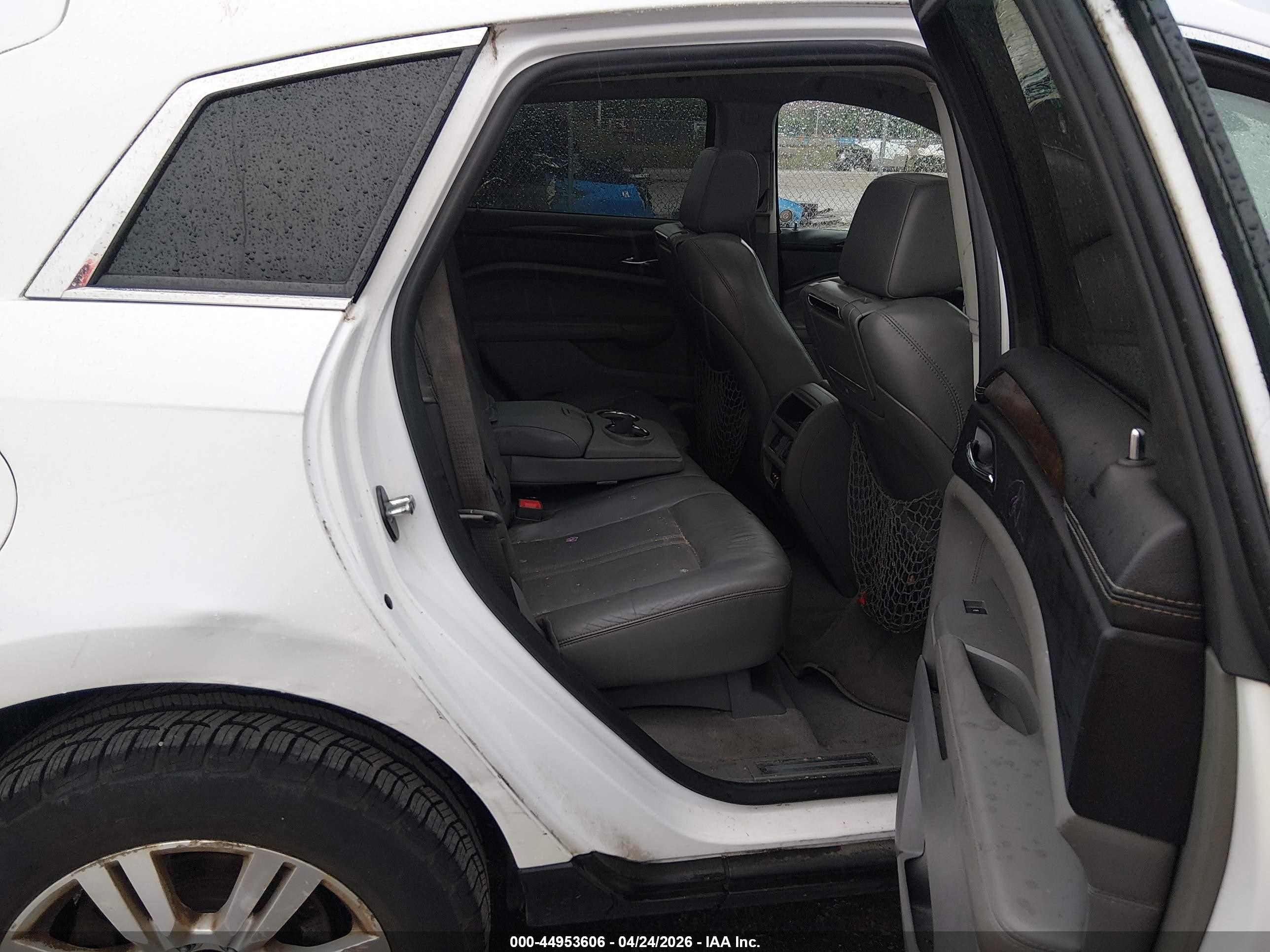 2011 Cadillac Srx Luxury Collection White vin: 3GYFNAEY9BS534474