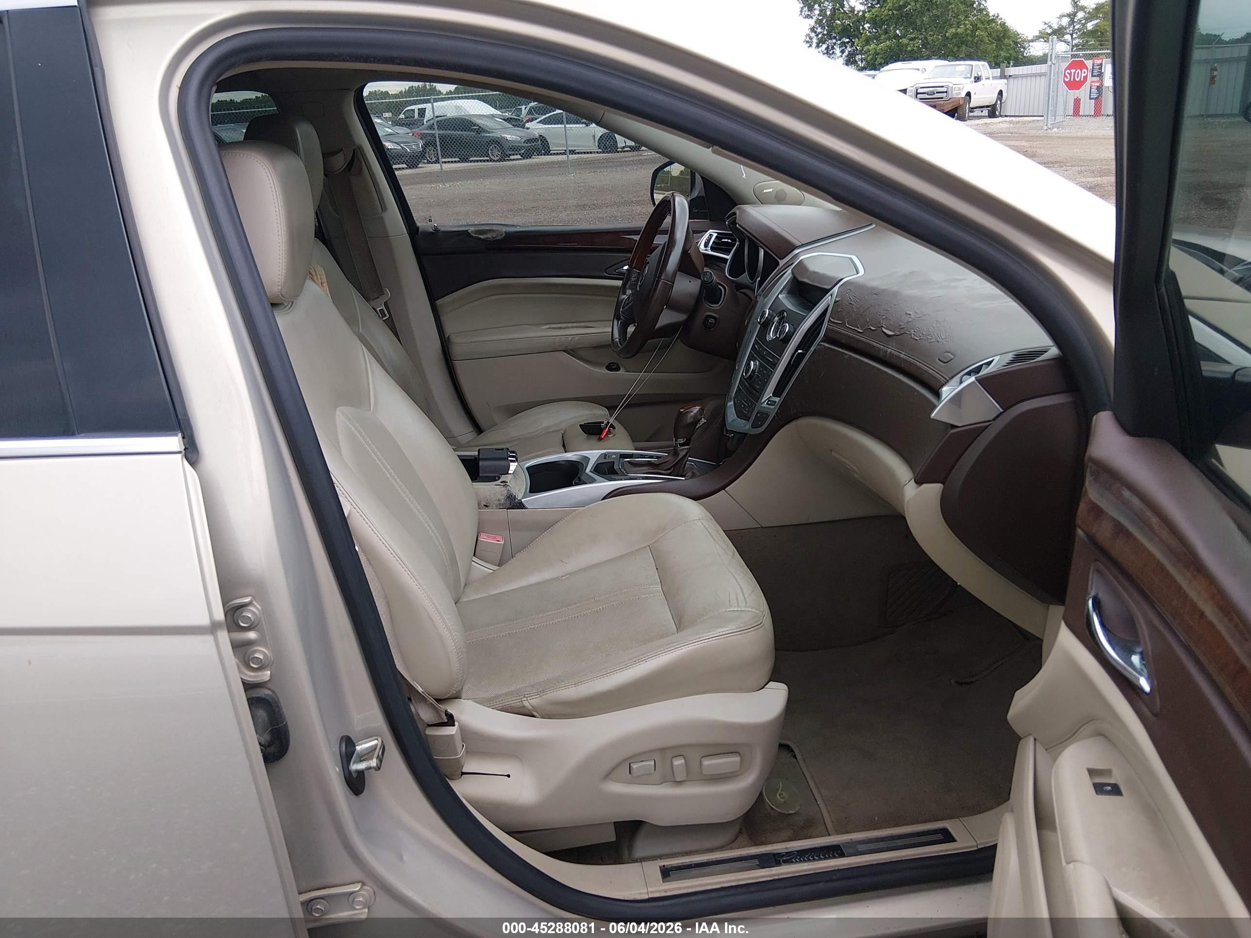 2010 Cadillac Srx Luxury Collection Gold vin: 3GYFNAEYXAS579339