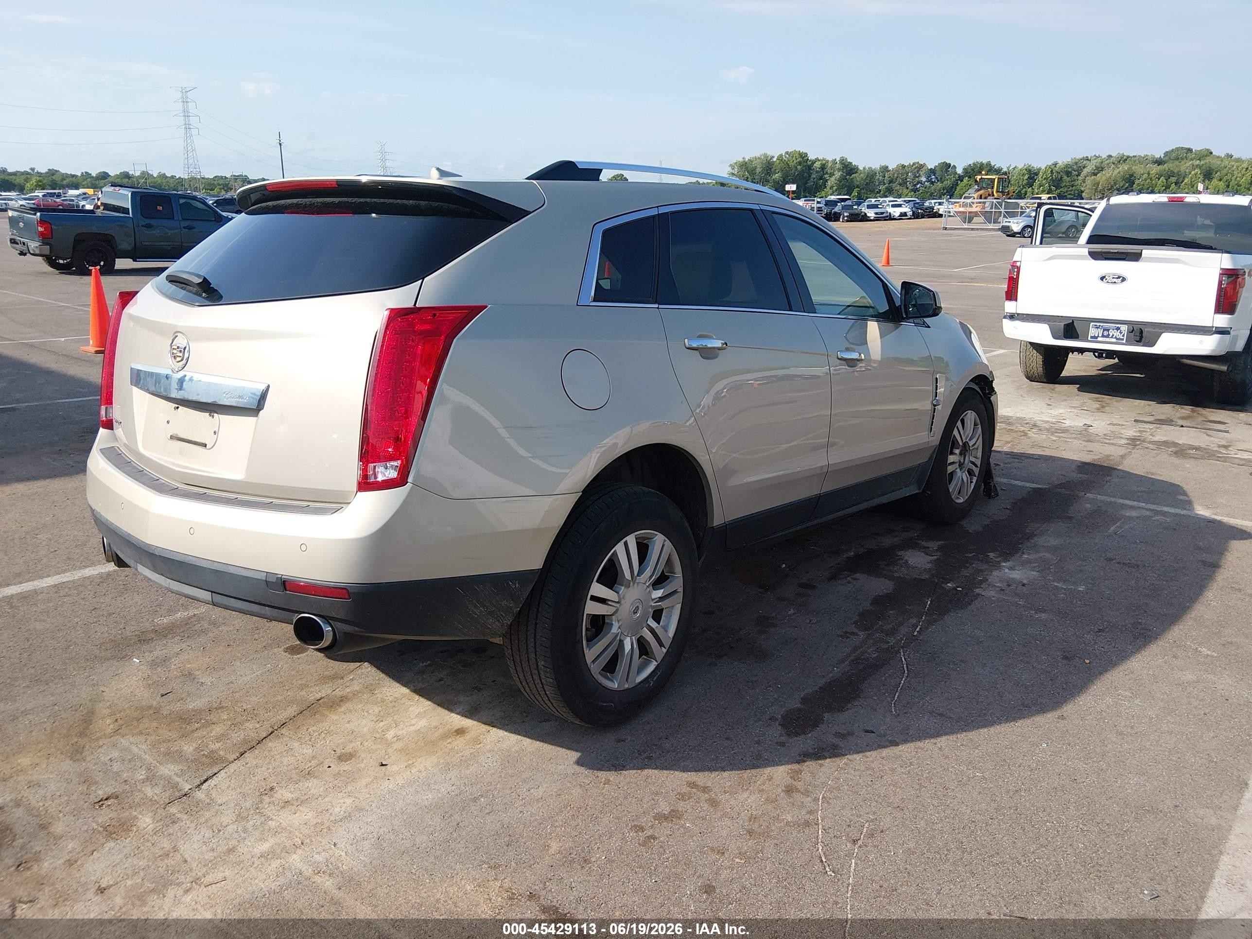 2010 Cadillac Srx Luxury Collection Champagne vin: 3GYFNAEYXAS584721