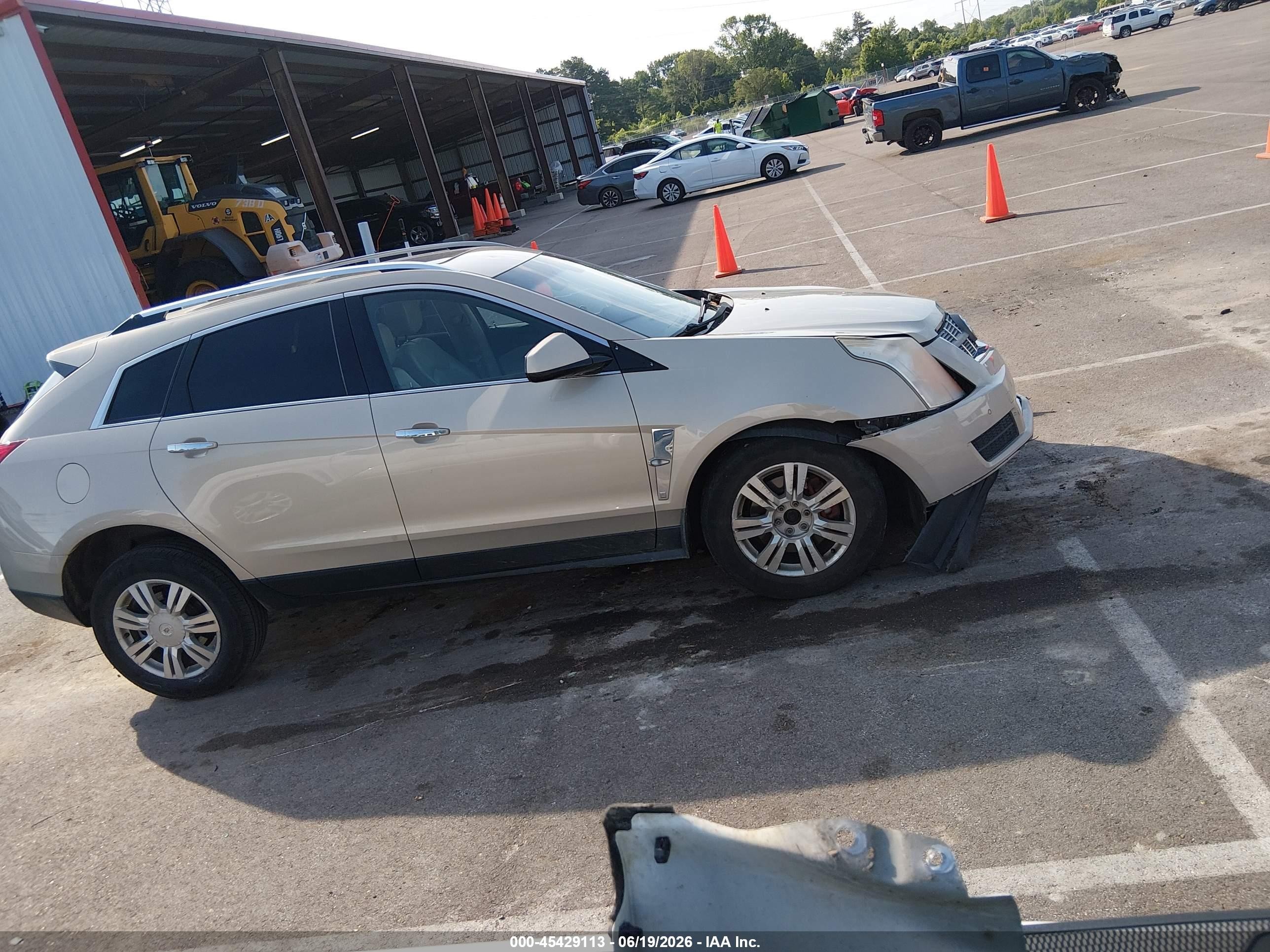 2010 Cadillac Srx Luxury Collection Champagne vin: 3GYFNAEYXAS584721