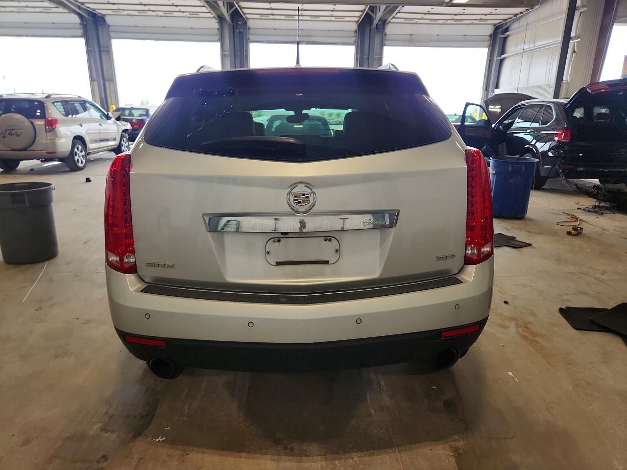 2014 Cadillac Srx Luxury Collection Silver vin: 3GYFNBE30ES525371