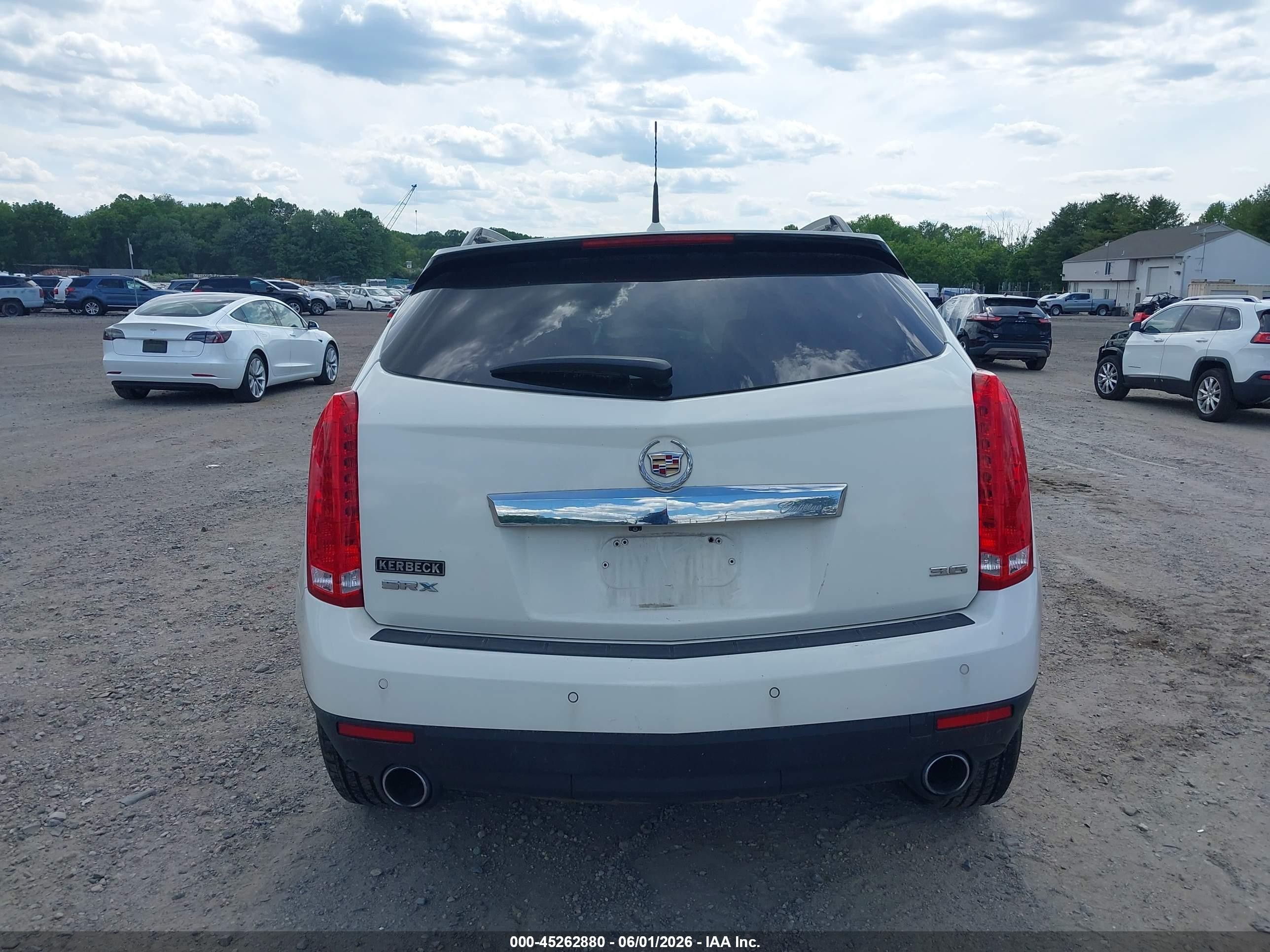 2014 Cadillac Srx Luxury Collection White vin: 3GYFNBE30ES542235