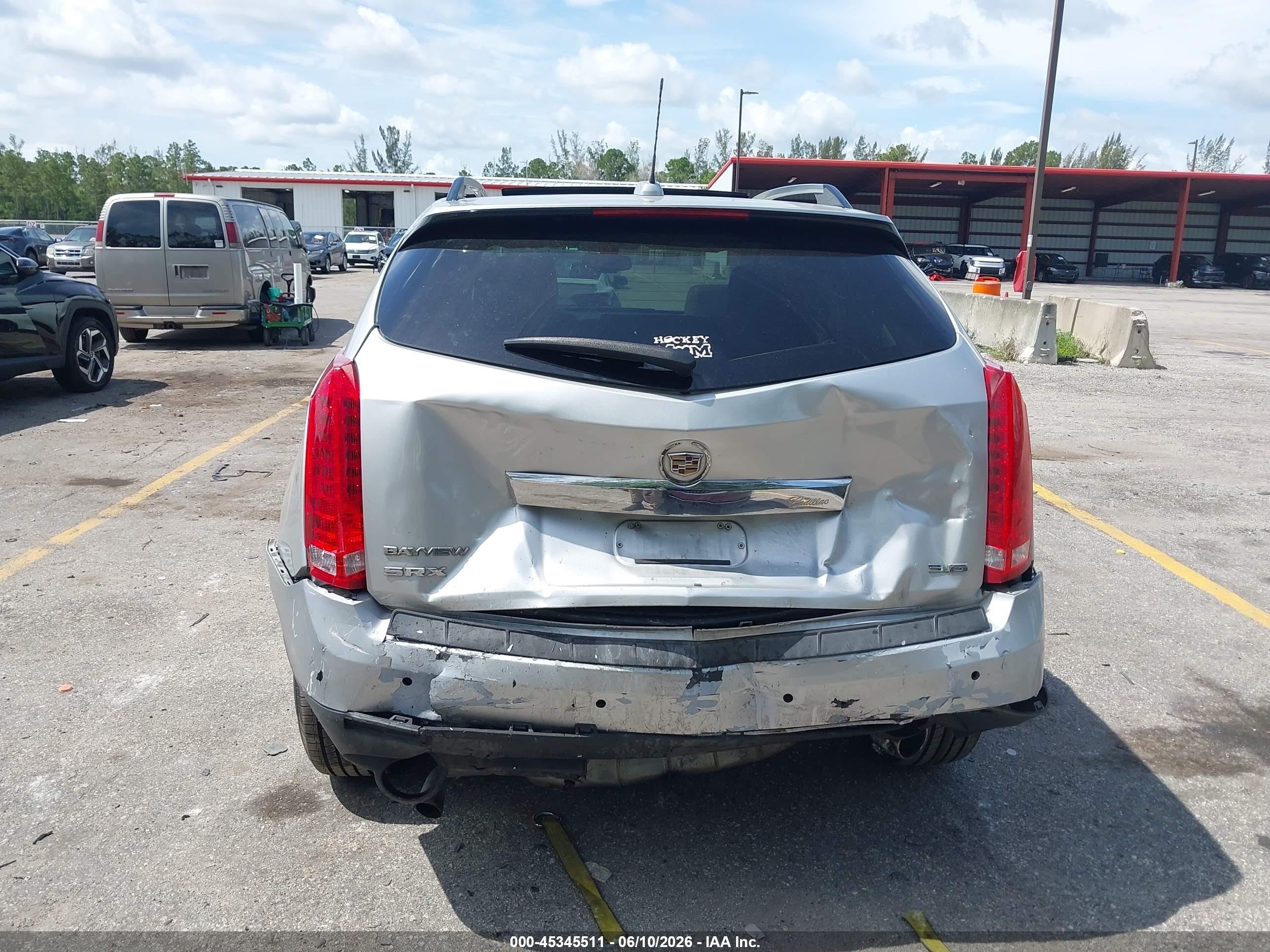 2015 Cadillac Srx Luxury Collection Silver vin: 3GYFNBE30FS560638