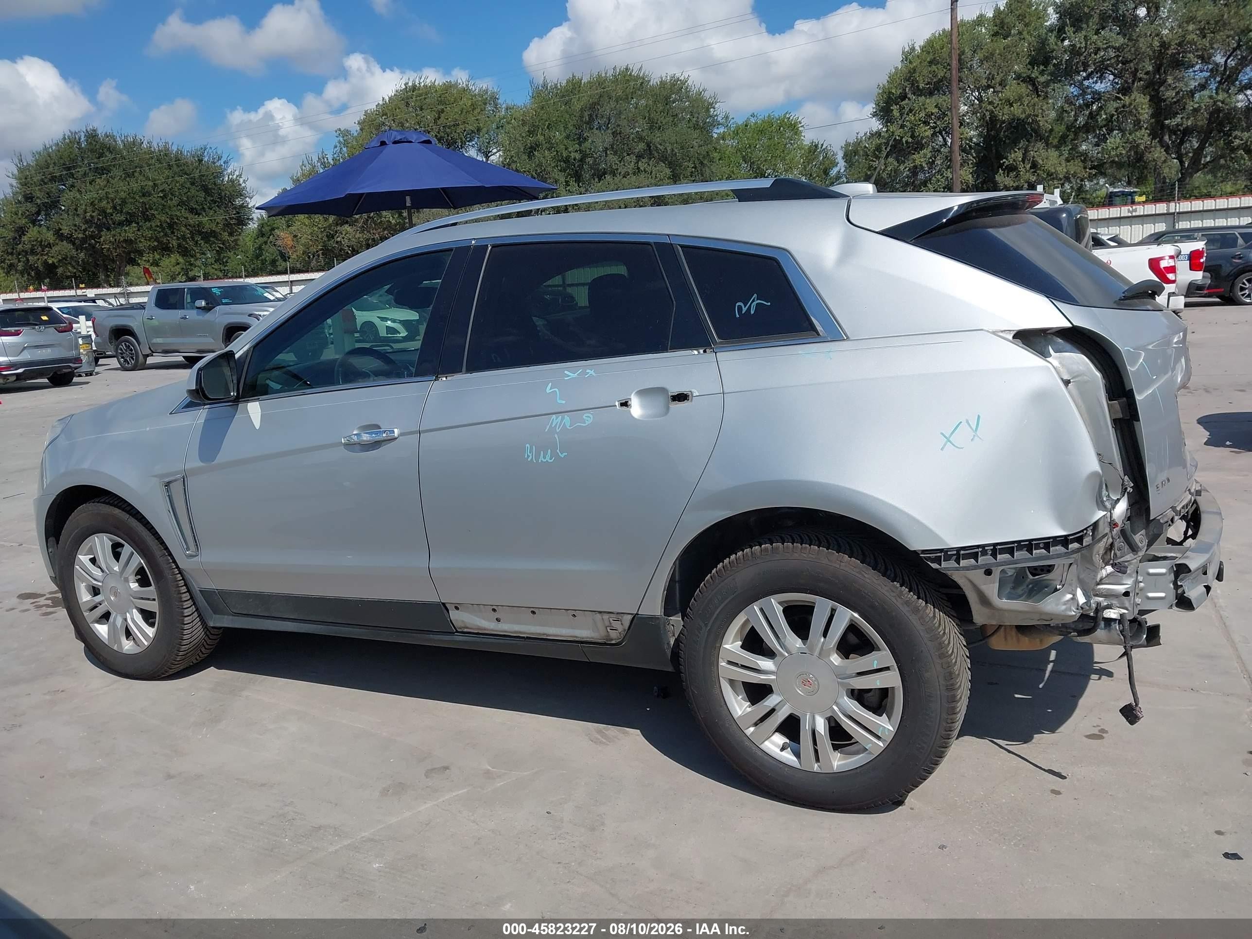 2015 Cadillac Srx Luxury Collection Silver vin: 3GYFNBE30FS587077
