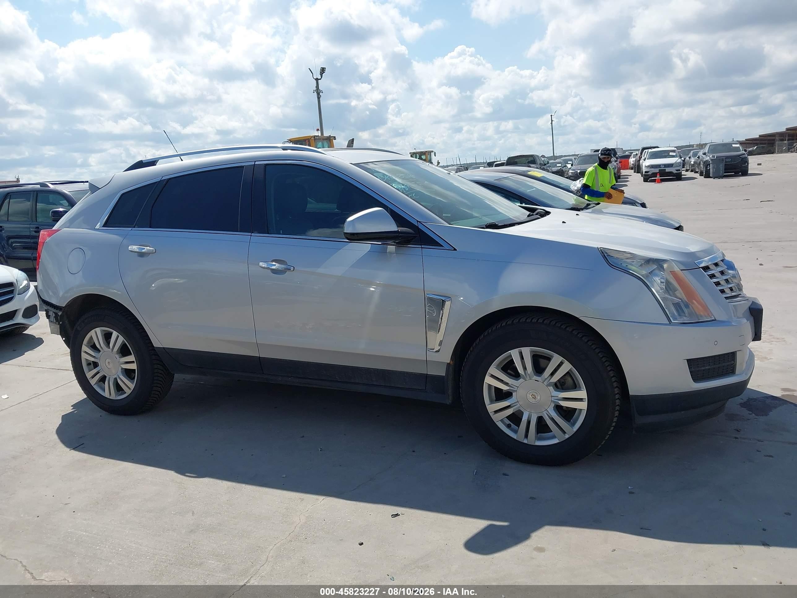 2015 Cadillac Srx Luxury Collection Silver vin: 3GYFNBE30FS587077