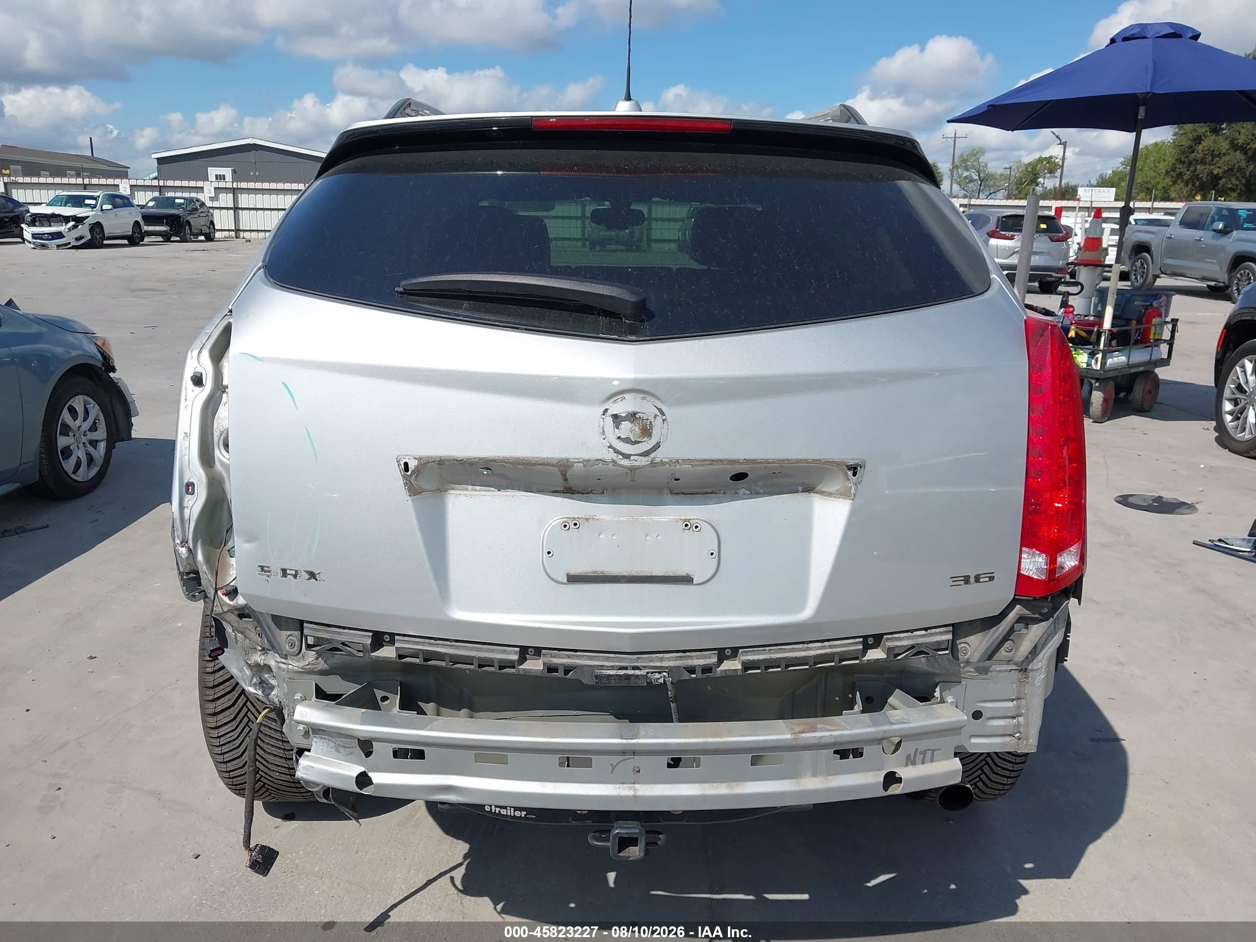2015 Cadillac Srx Luxury Collection Silver vin: 3GYFNBE30FS587077