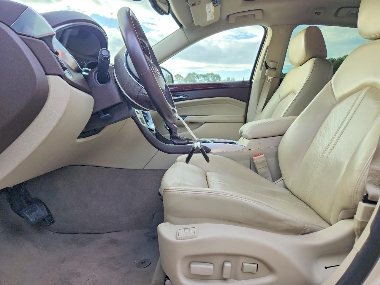 2014 Cadillac Srx Luxury Collection Cream vin: 3GYFNBE31ES658995