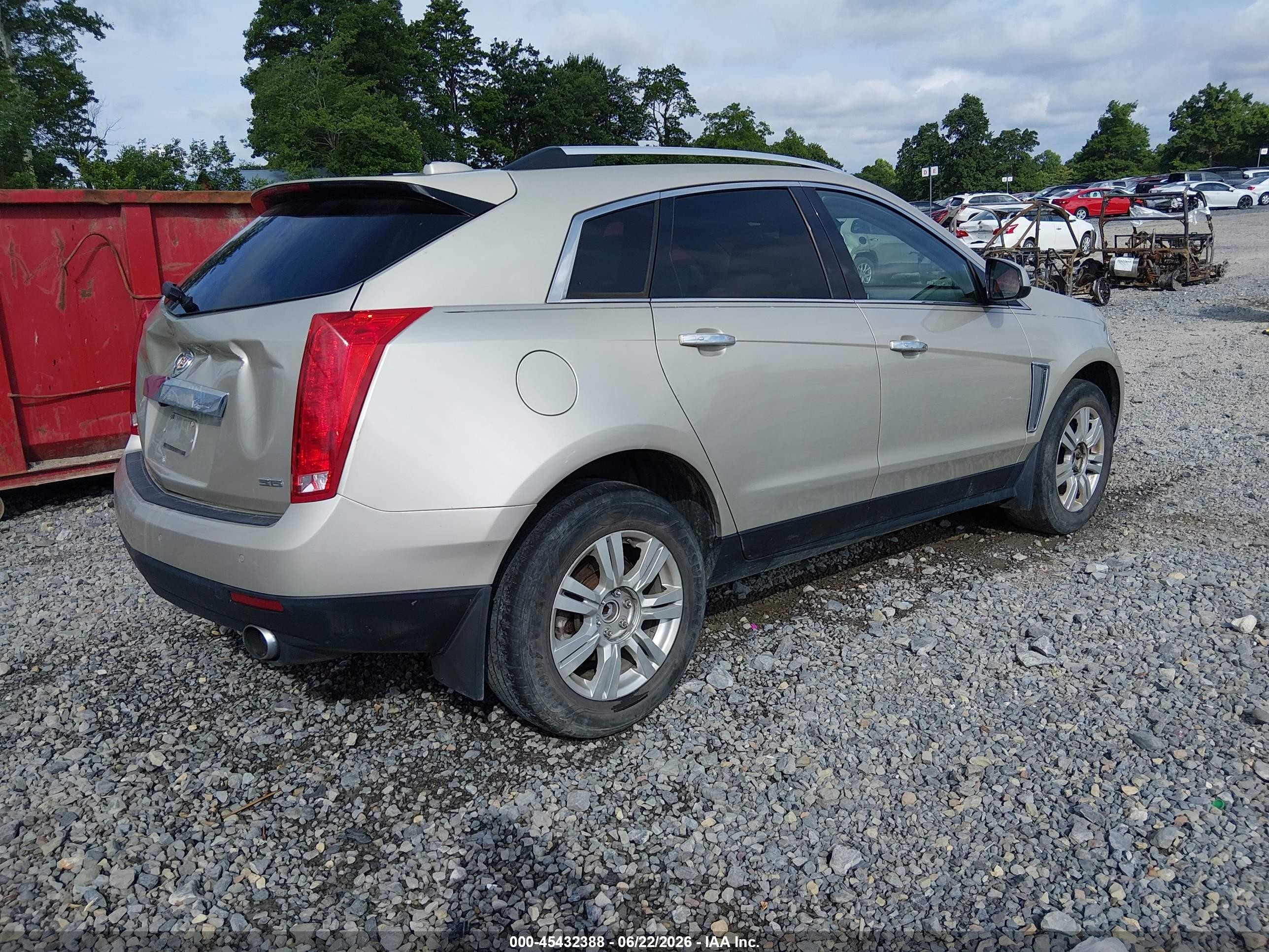 2015 Cadillac Srx Luxury Collection Gold vin: 3GYFNBE31FS546313