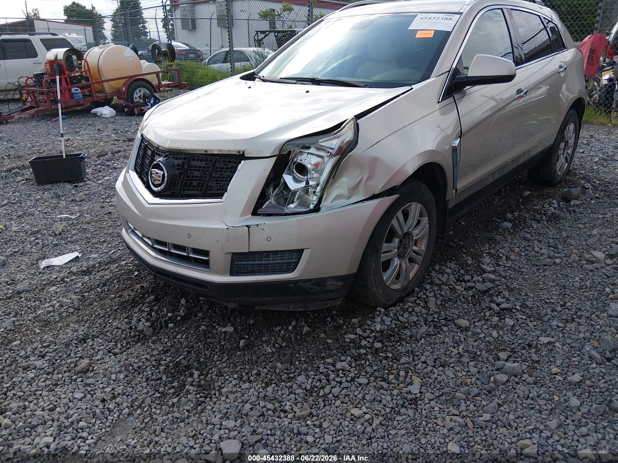 2015 Cadillac Srx Luxury Collection Gold vin: 3GYFNBE31FS546313