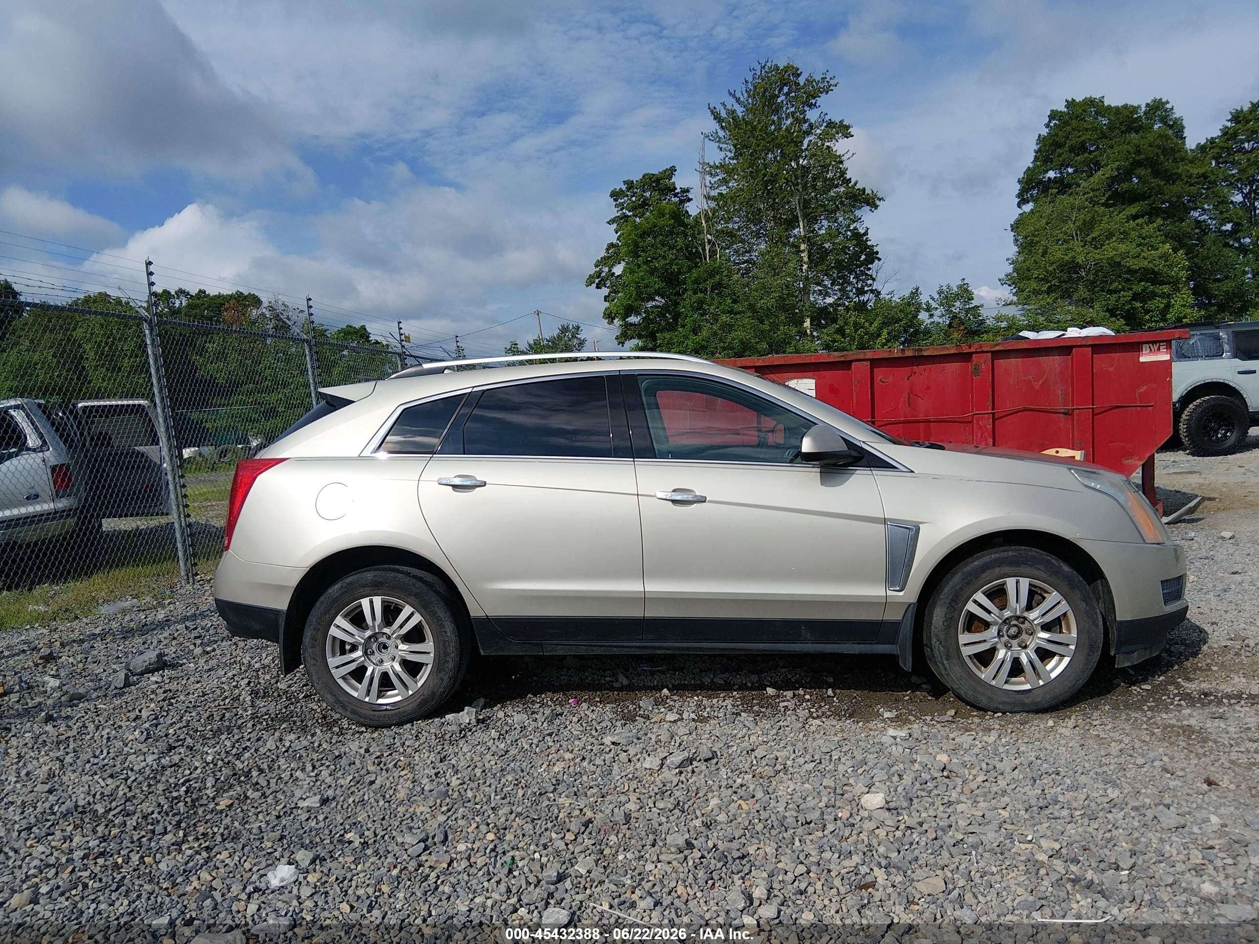 2015 Cadillac Srx Luxury Collection Gold vin: 3GYFNBE31FS546313