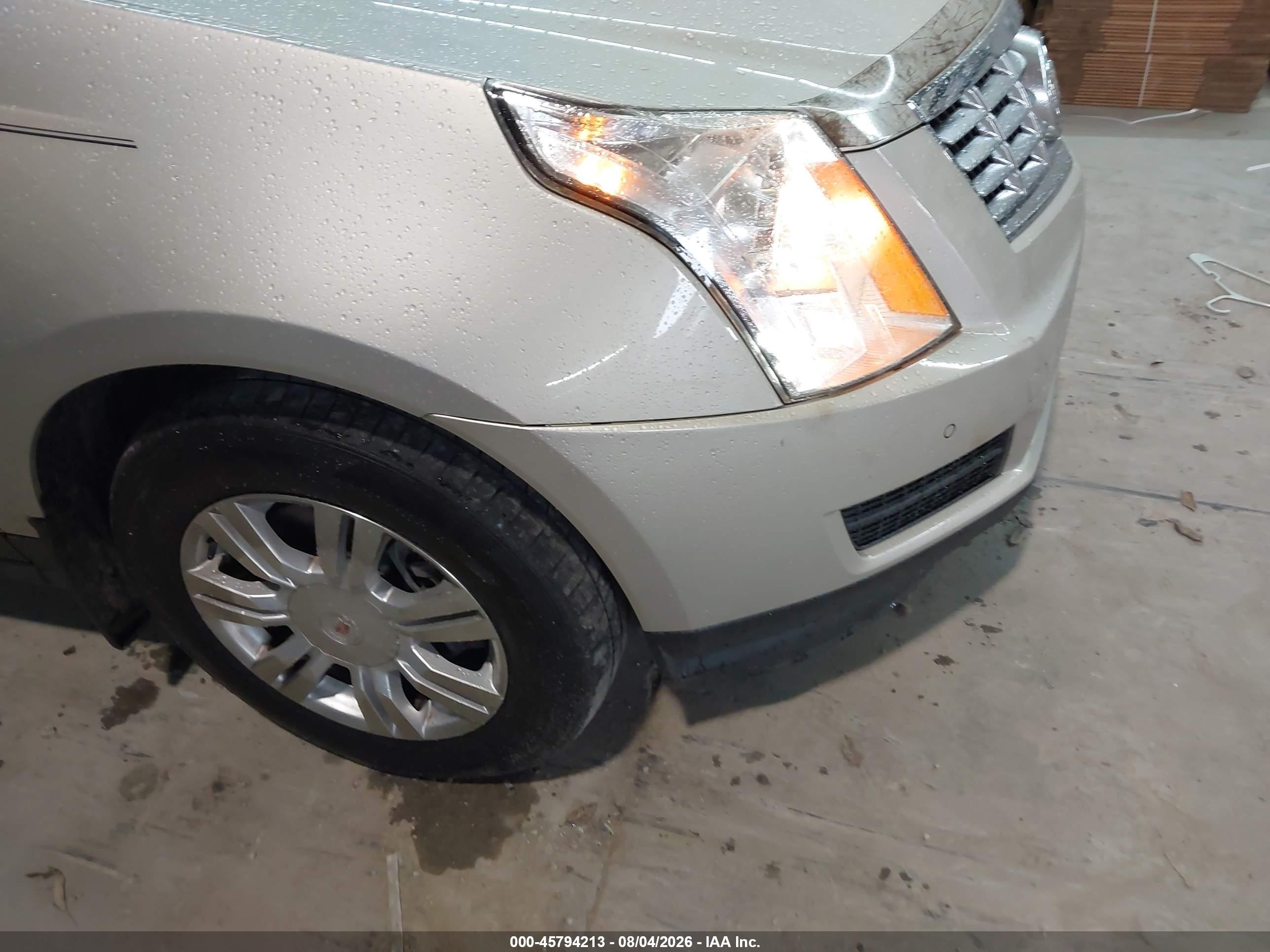 2014 Cadillac Srx Luxury Collection Silver vin: 3GYFNBE32ES566598