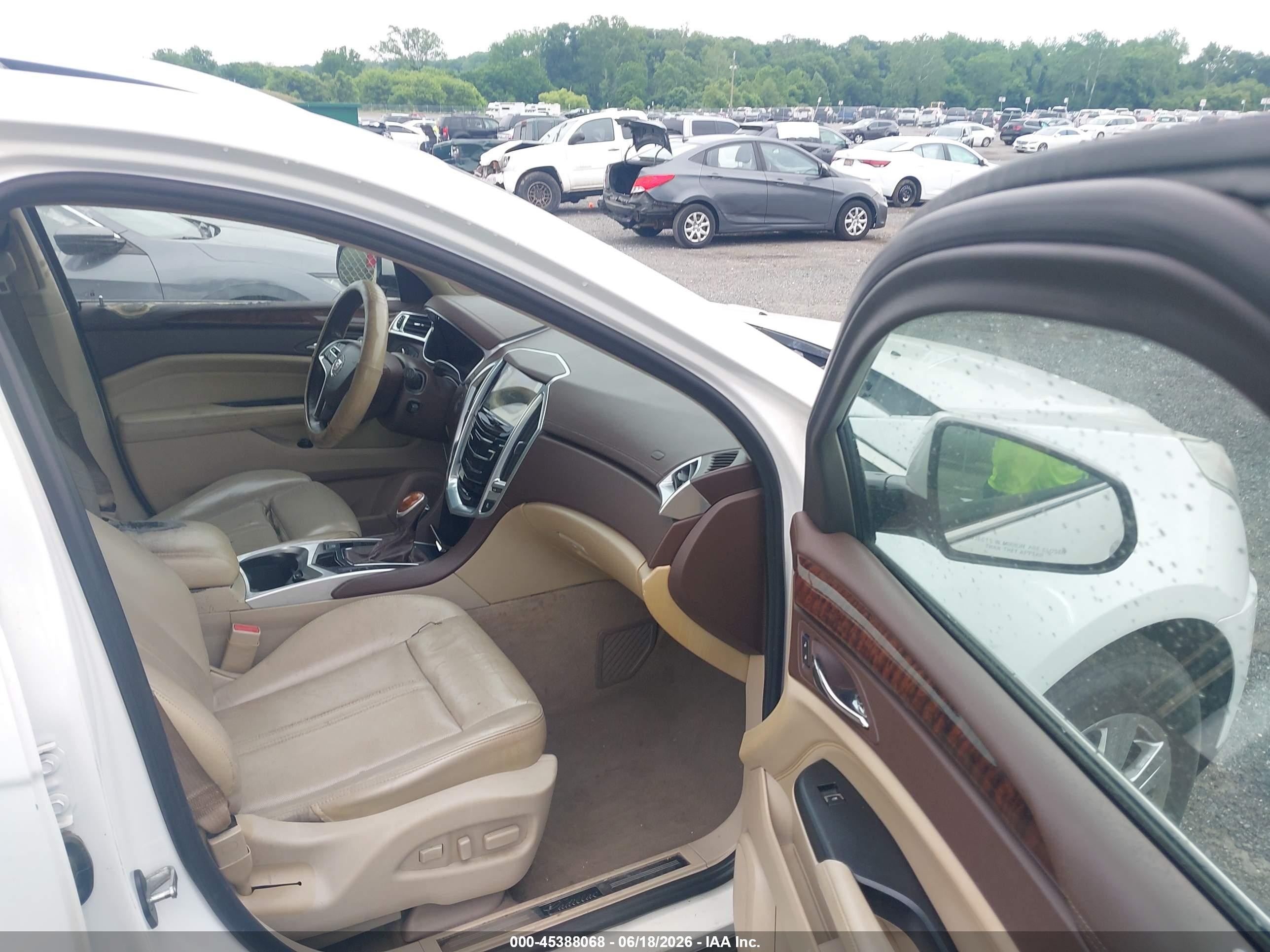 2014 Cadillac Srx Luxury Collection White vin: 3GYFNBE32ES662098