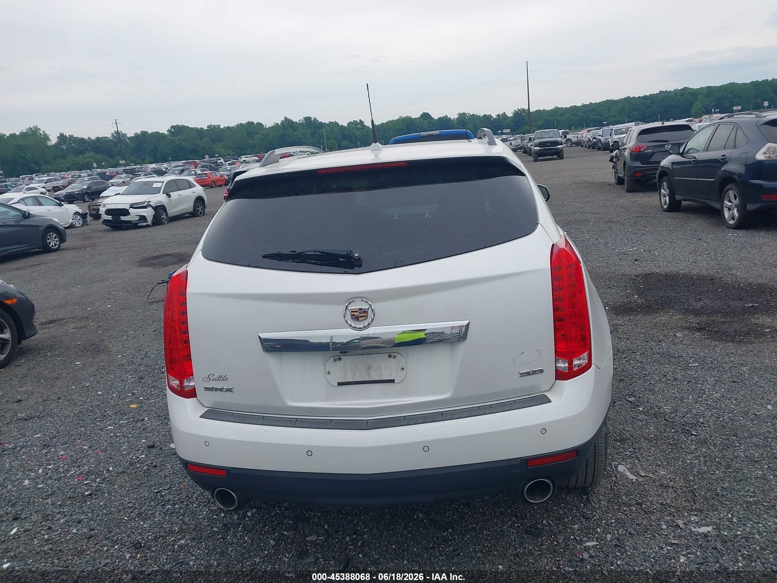 2014 Cadillac Srx Luxury Collection White vin: 3GYFNBE32ES662098