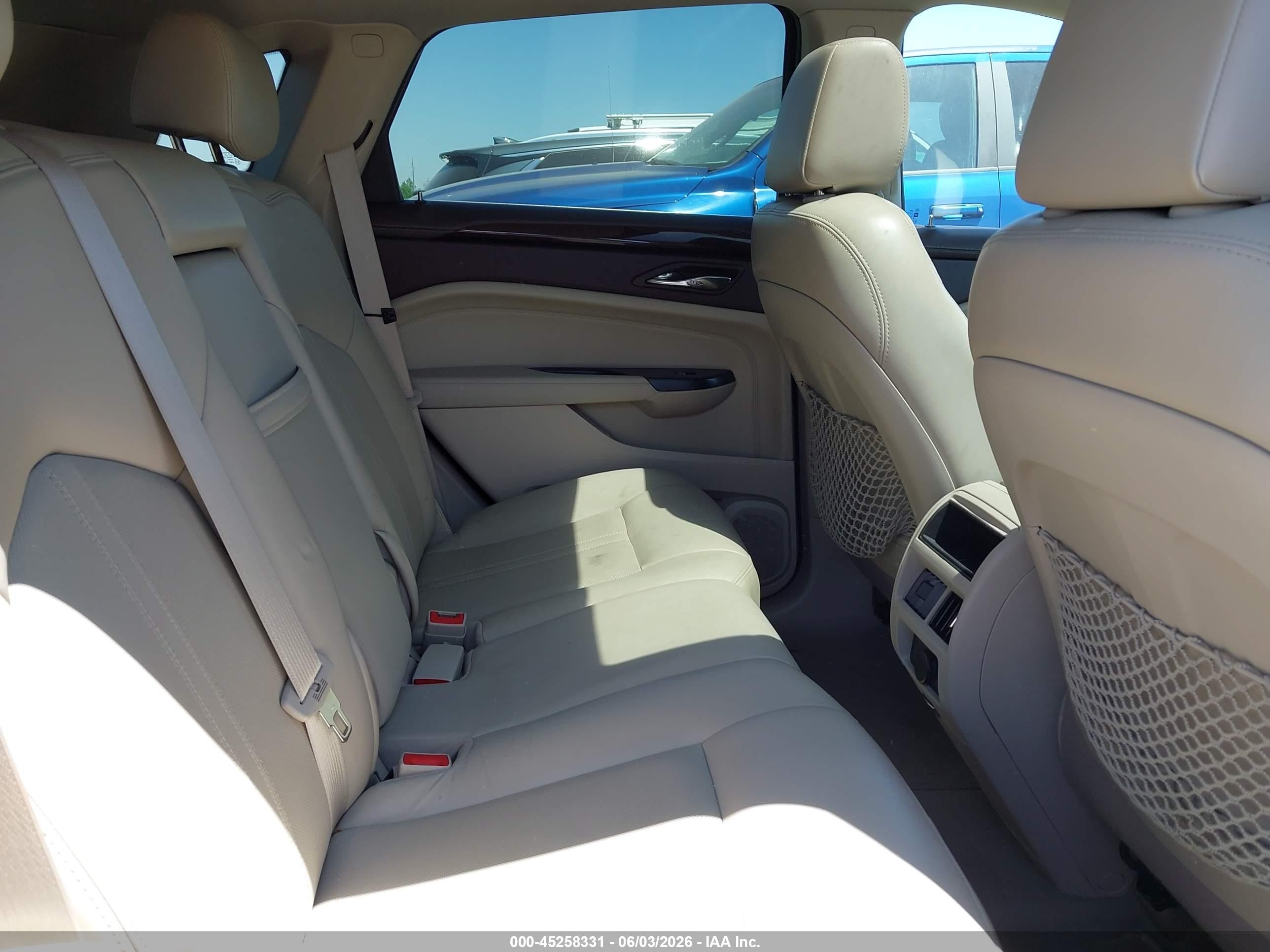 2014 Cadillac Srx Luxury Collection White vin: 3GYFNBE32ES687325