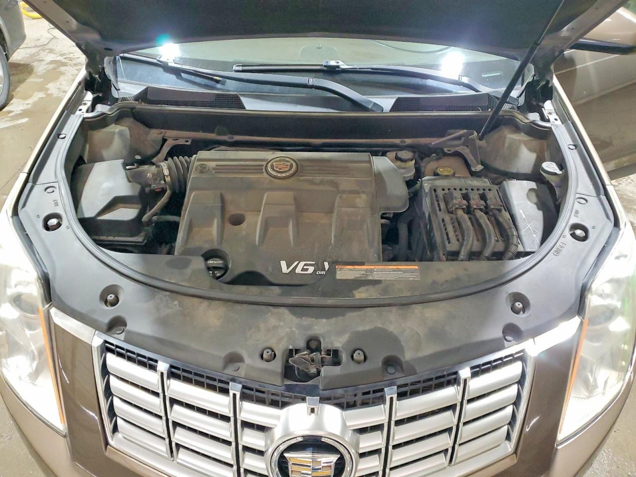 2015 Cadillac Srx Luxury Collection Brown vin: 3GYFNBE32FS522280