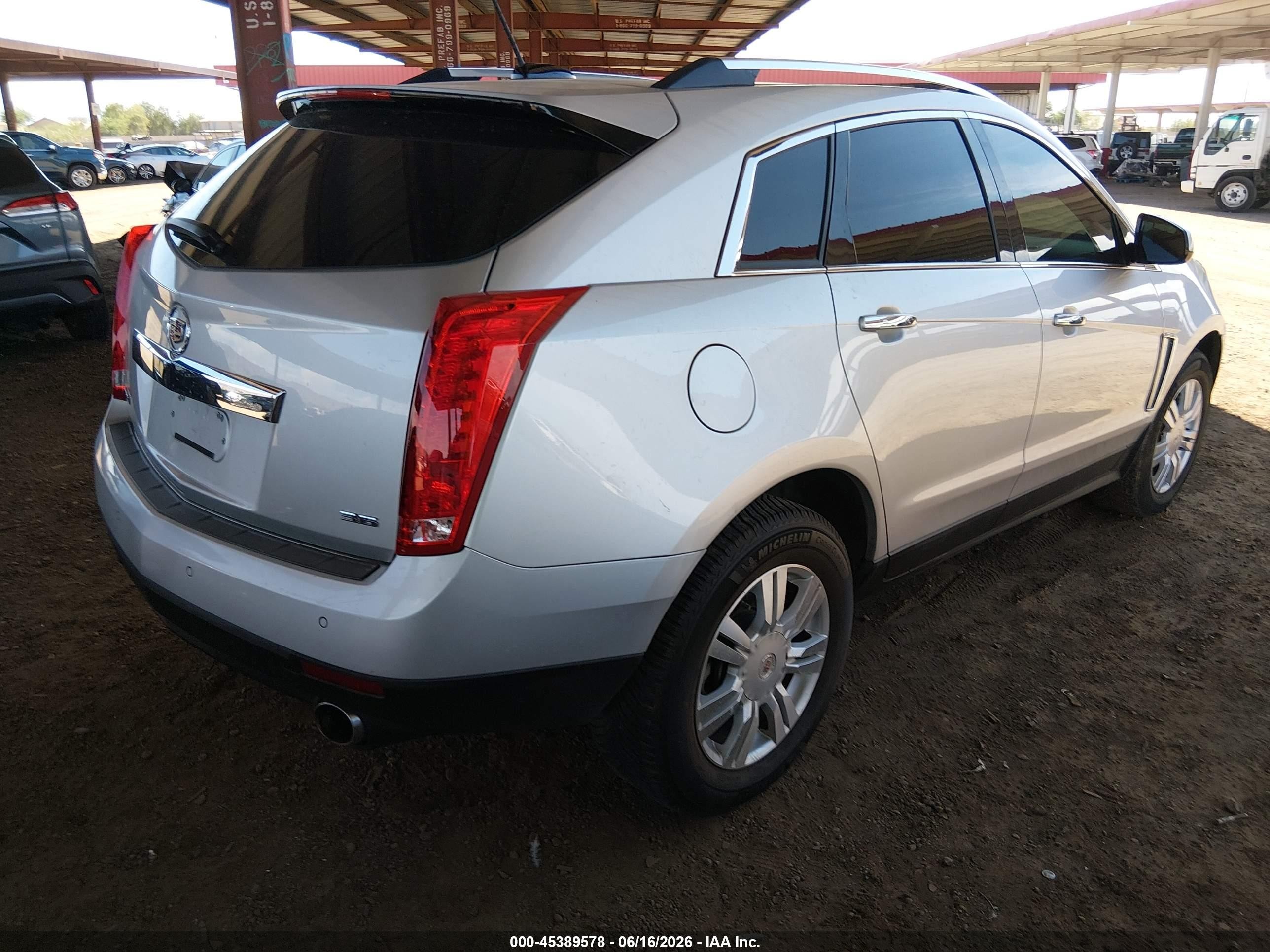 2015 Cadillac Srx Luxury Collection Silver vin: 3GYFNBE32FS541850