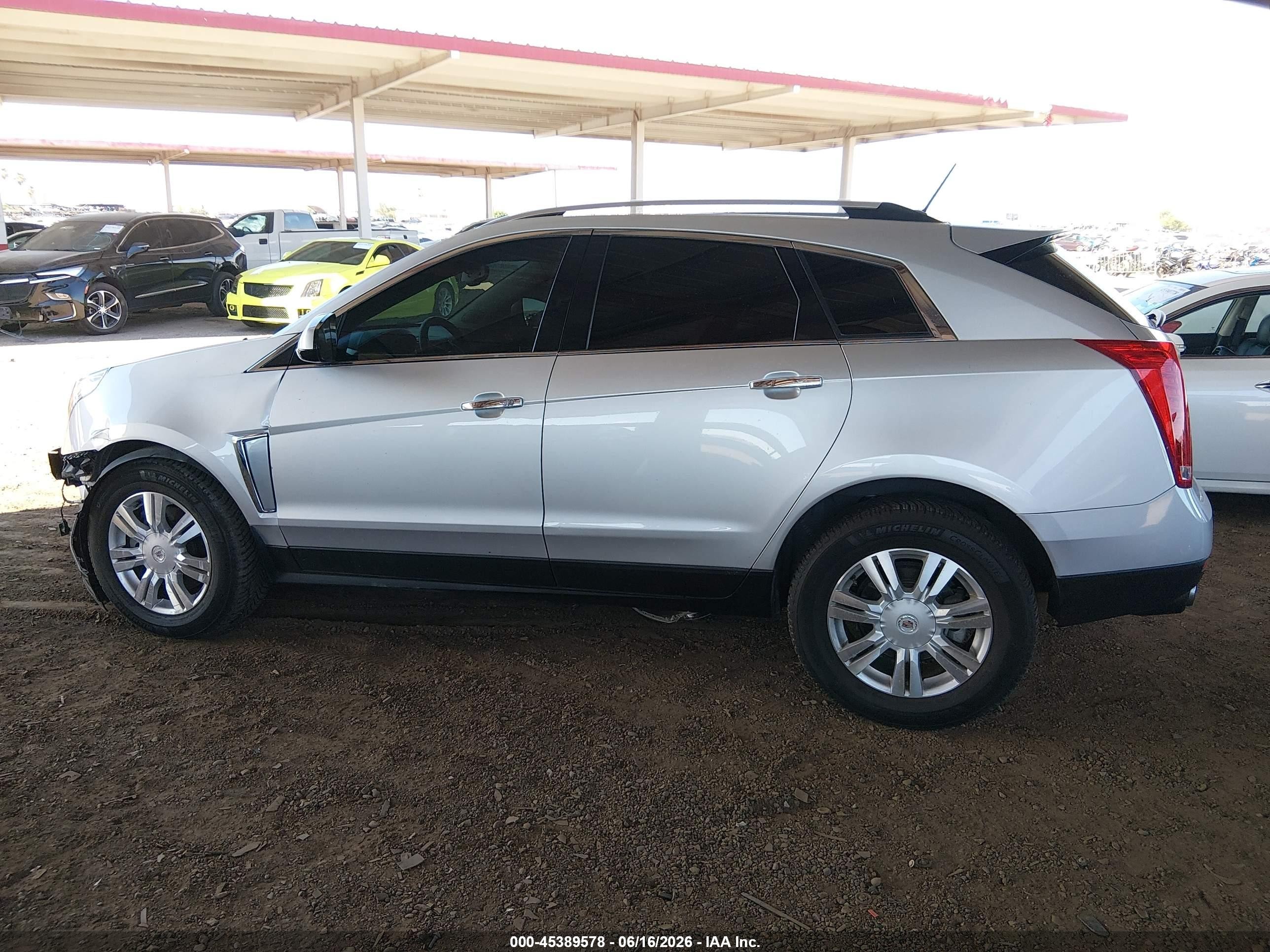 2015 Cadillac Srx Luxury Collection Silver vin: 3GYFNBE32FS541850