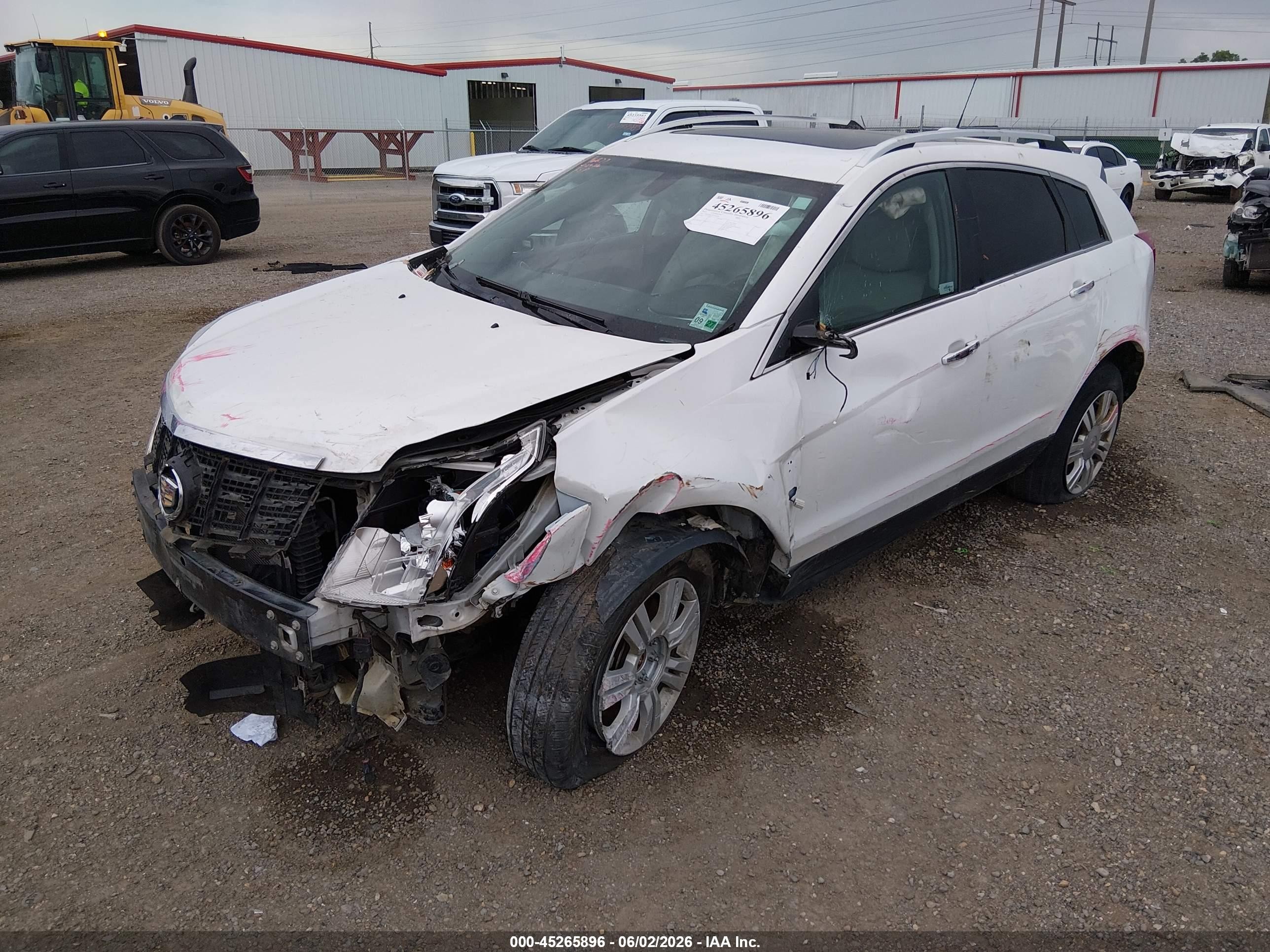 2015 Cadillac Srx Luxury Collection Белый vin: 3GYFNBE32FS548295