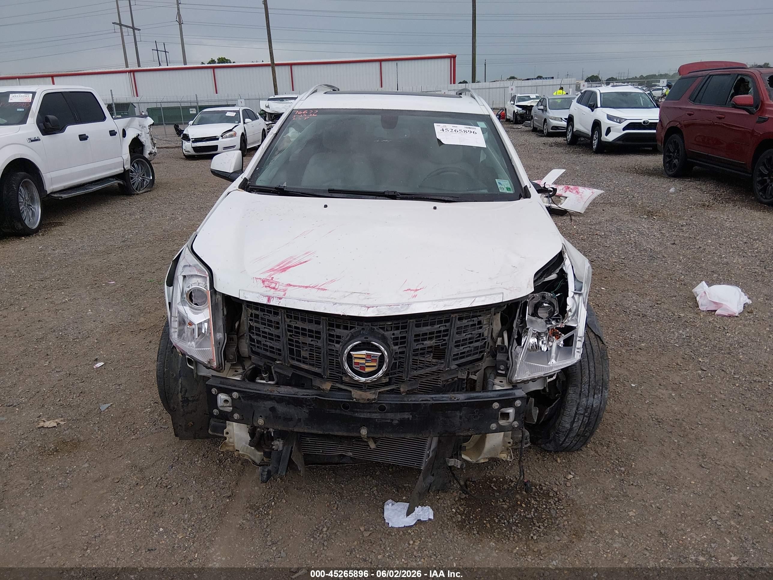 2015 Cadillac Srx Luxury Collection Белый vin: 3GYFNBE32FS548295