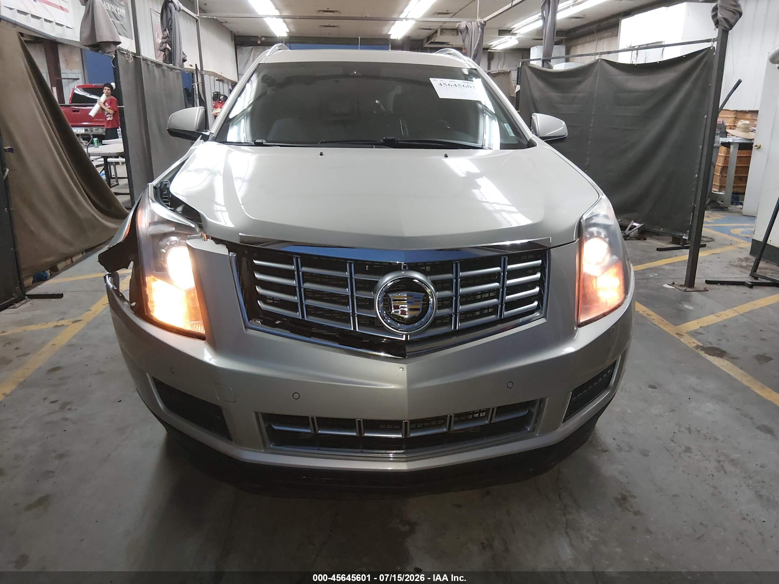 2015 Cadillac Srx Luxury Collection Champagne vin: 3GYFNBE32FS633685