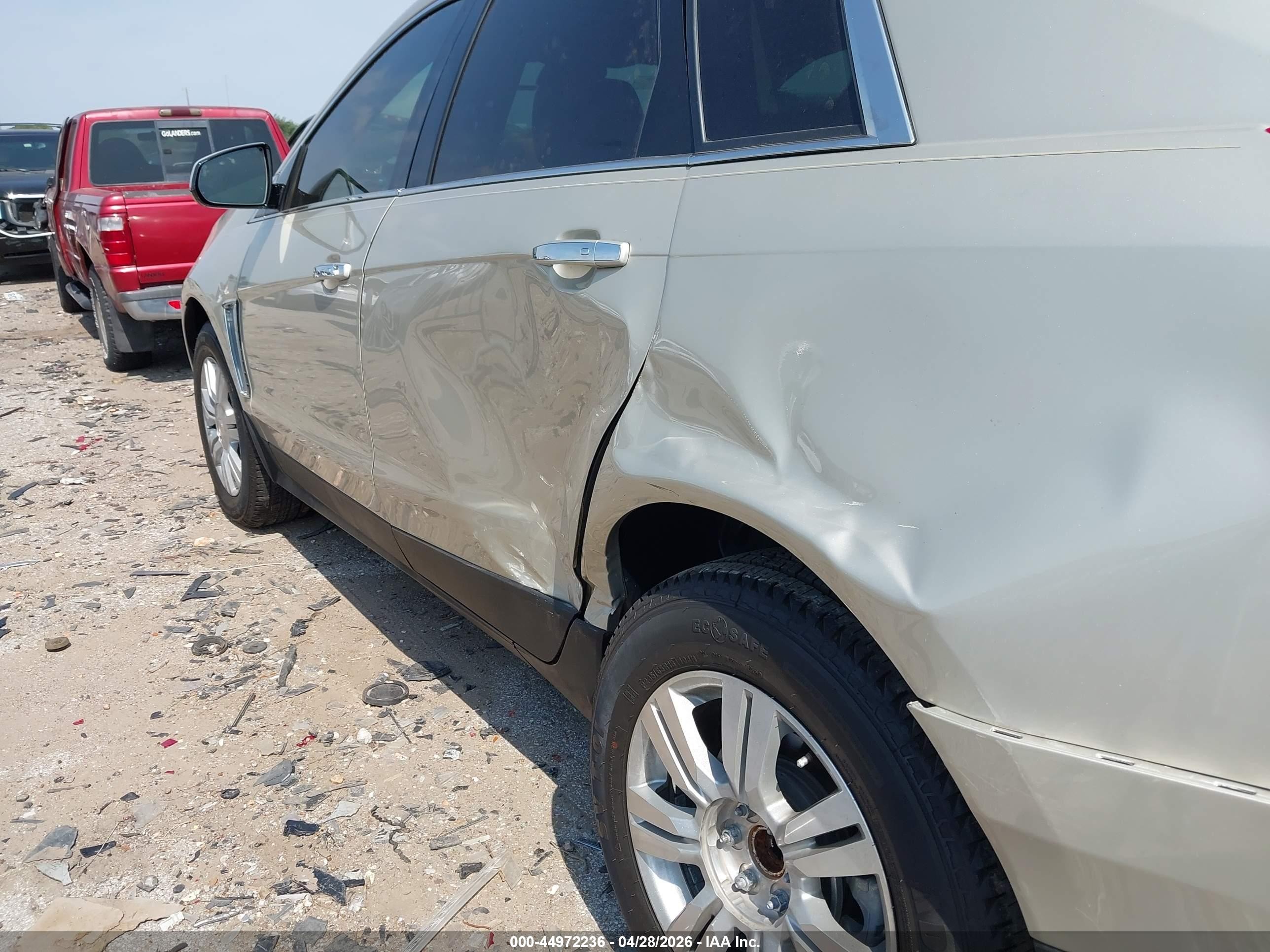 2015 Cadillac Srx Luxury Collection Бежевый vin: 3GYFNBE33FS560164