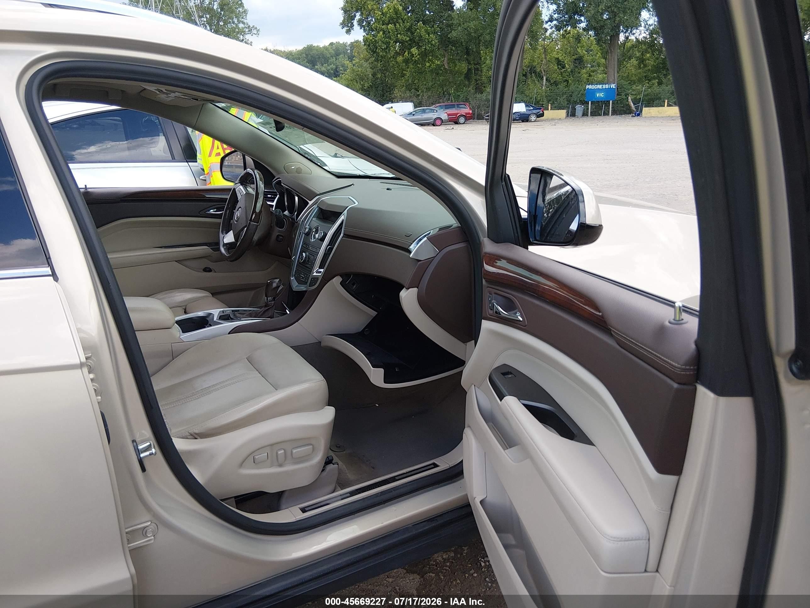 2012 Cadillac Srx Performance Collection Gold vin: 3GYFNBE34CS603759