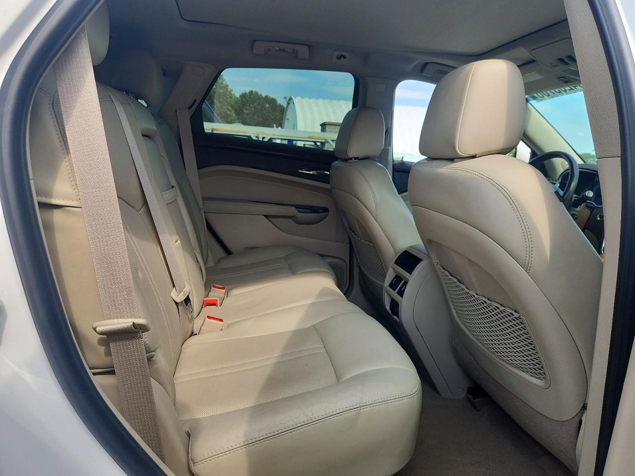 2014 Cadillac Srx Luxury Collection White vin: 3GYFNBE34ES627112