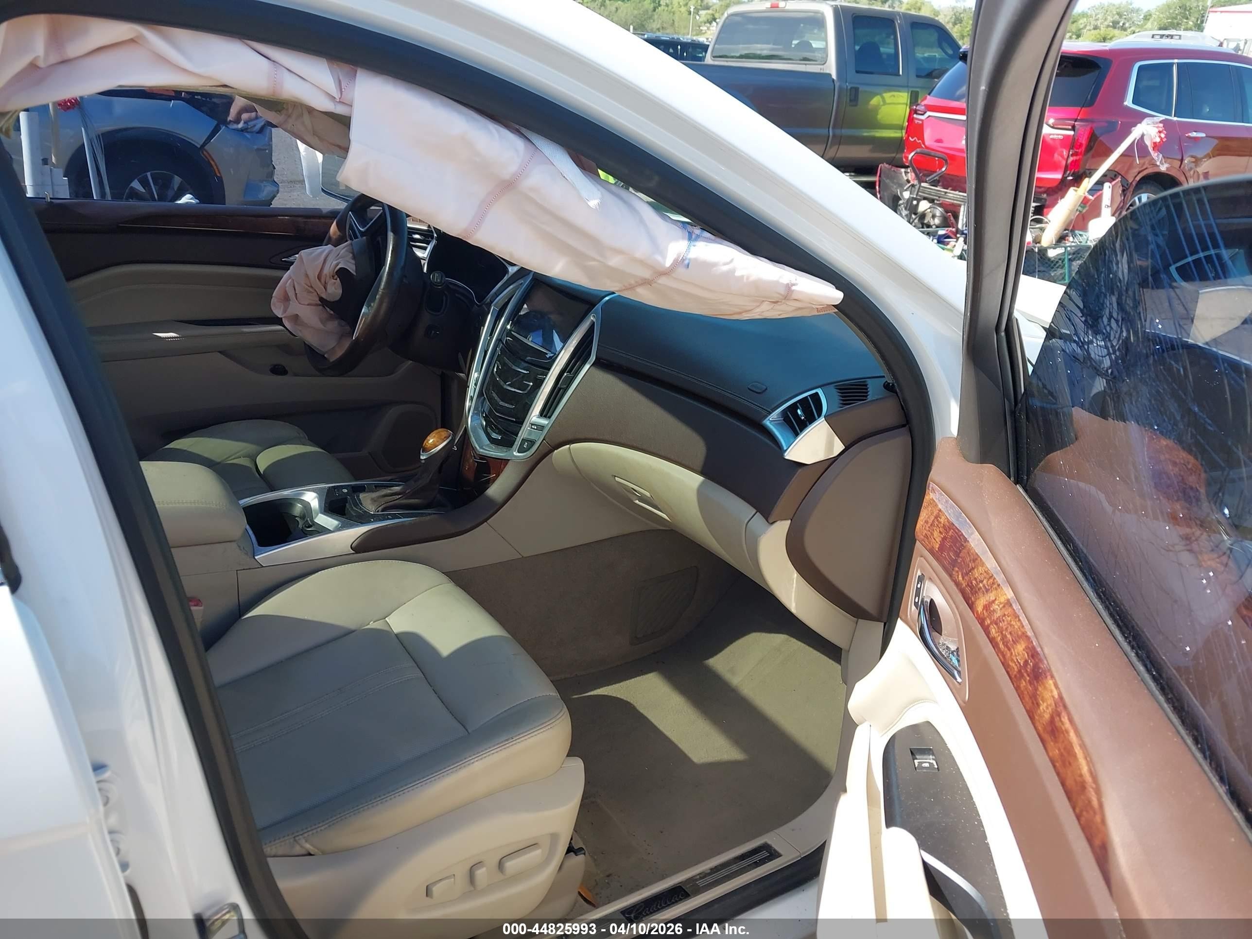 2014 Cadillac Srx Luxury Collection White vin: 3GYFNBE34ES630883