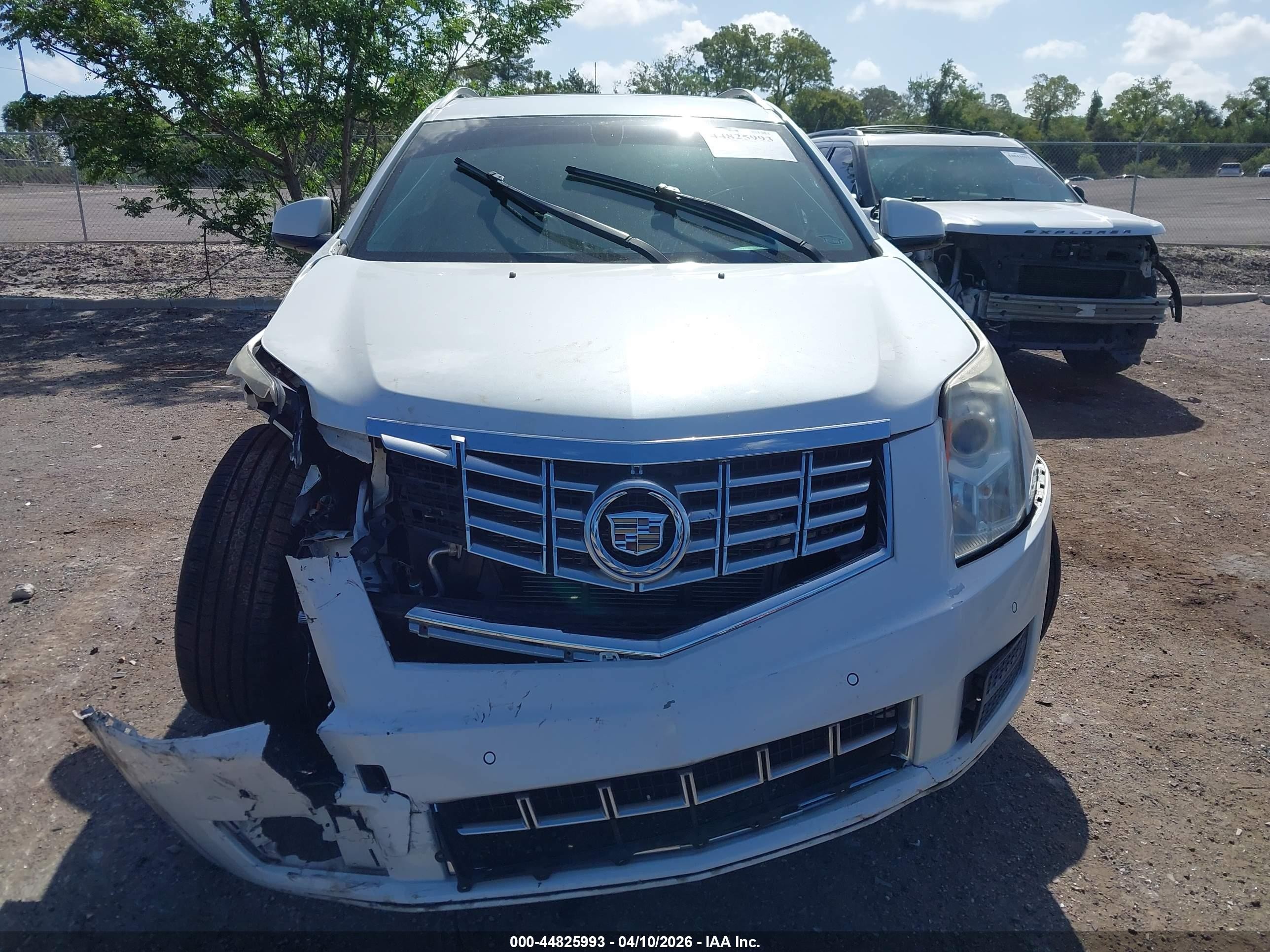 2014 Cadillac Srx Luxury Collection White vin: 3GYFNBE34ES630883