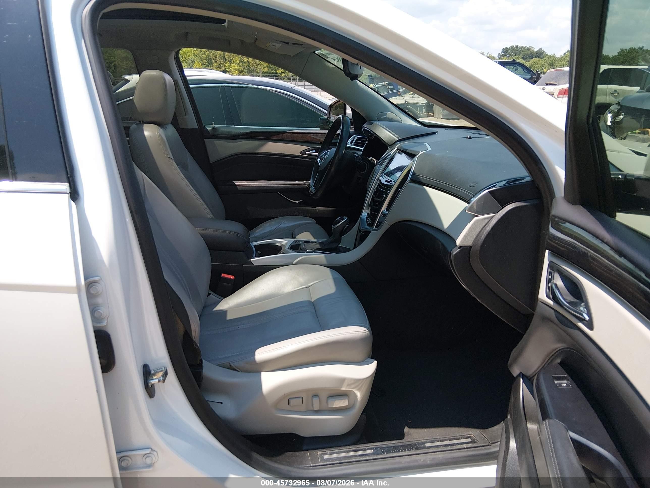 2014 Cadillac Srx Luxury Collection White vin: 3GYFNBE34ES675242