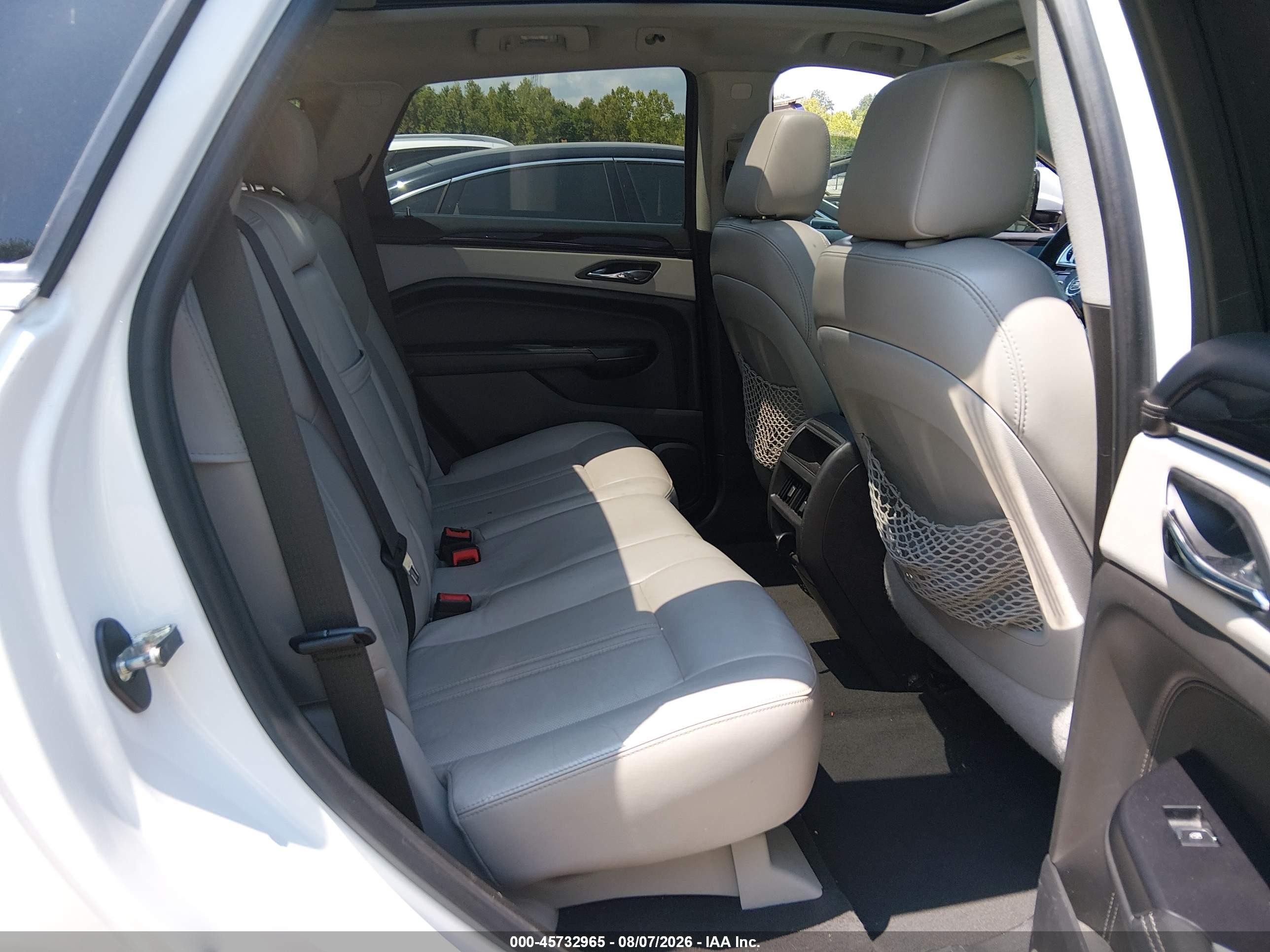 2014 Cadillac Srx Luxury Collection White vin: 3GYFNBE34ES675242