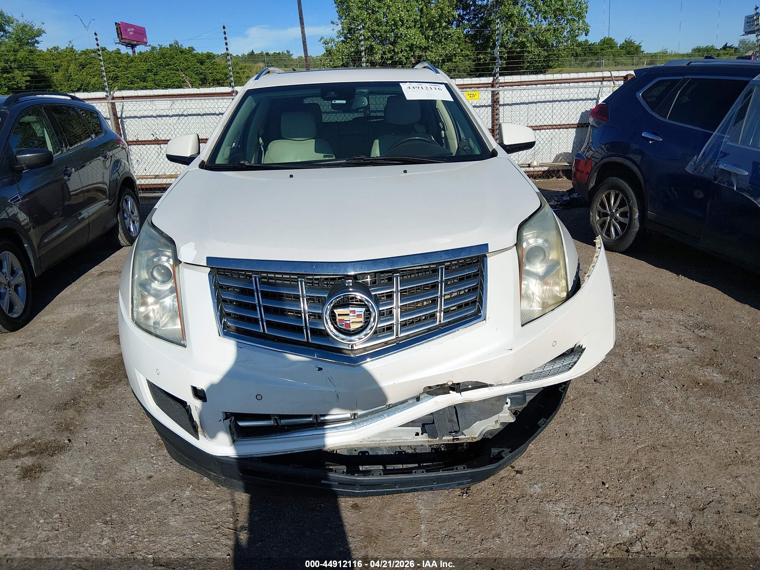 2015 Cadillac Srx Luxury Collection White vin: 3GYFNBE34FS547973