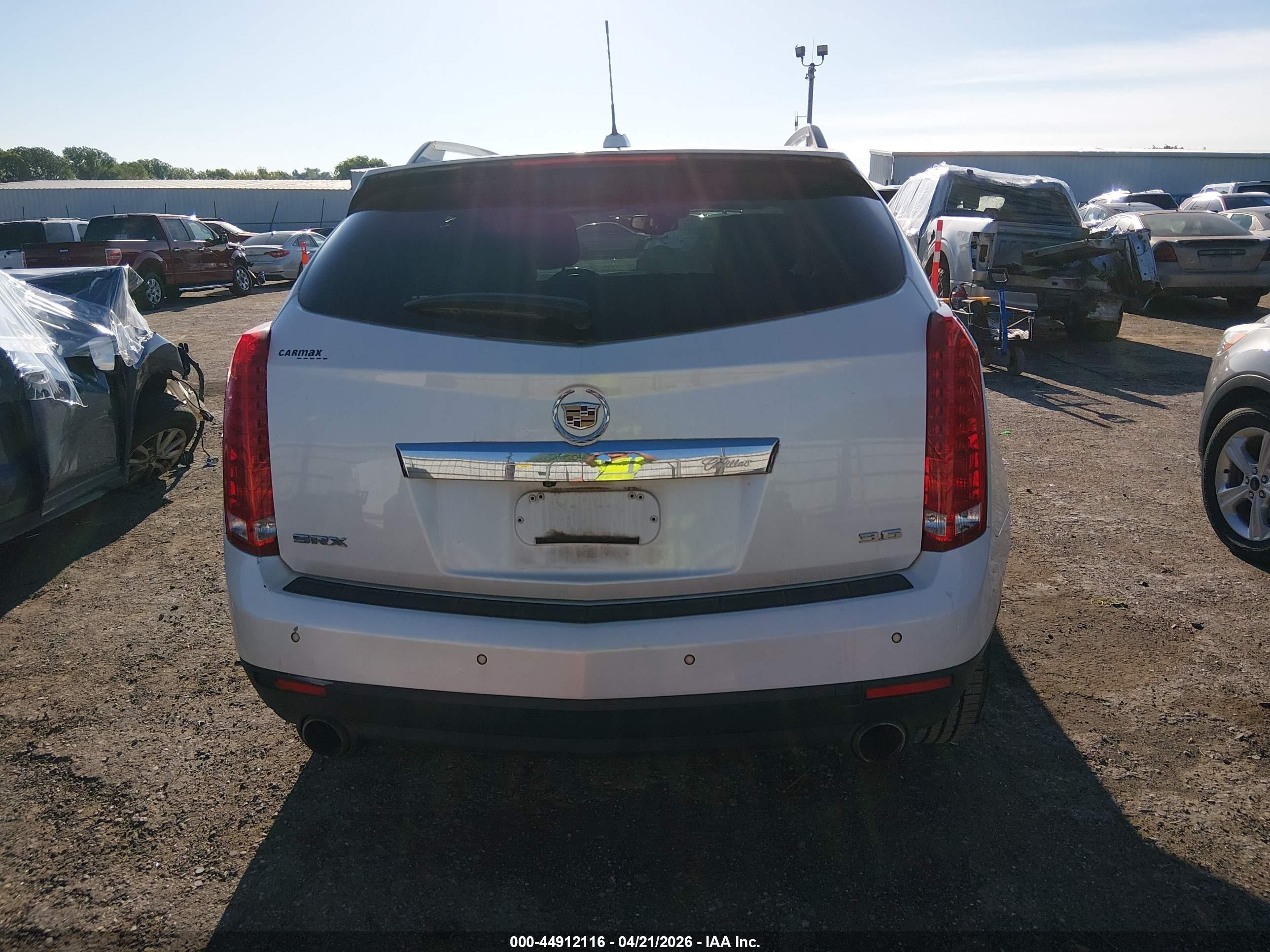 2015 Cadillac Srx Luxury Collection White vin: 3GYFNBE34FS547973