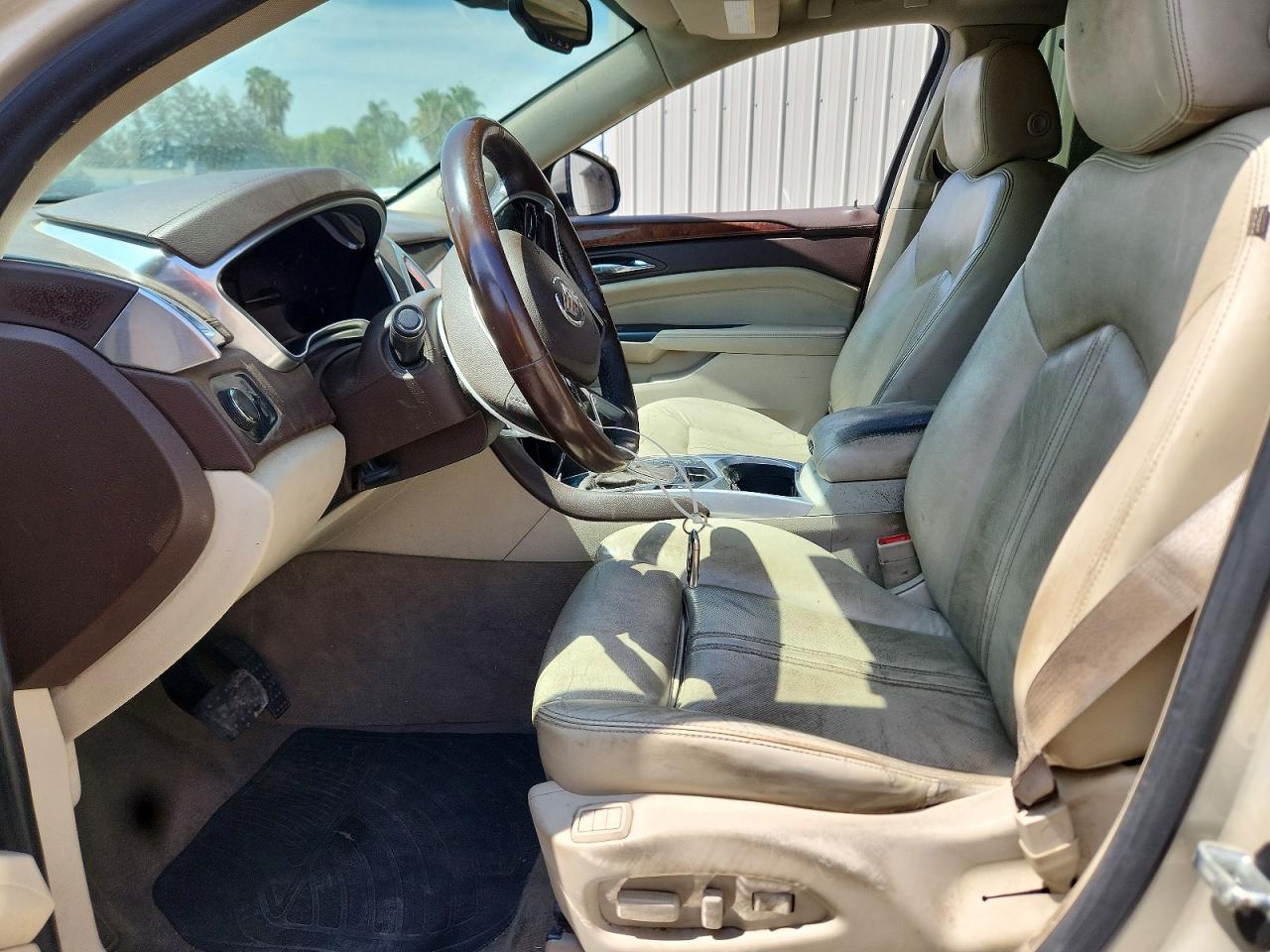 2015 Cadillac Srx Luxury Collection Tan vin: 3GYFNBE34FS584635