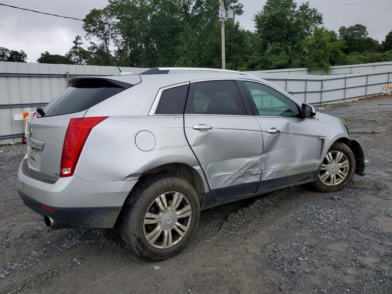 2015 Cadillac Srx Base Silver vin: 3GYFNBE34FS609453