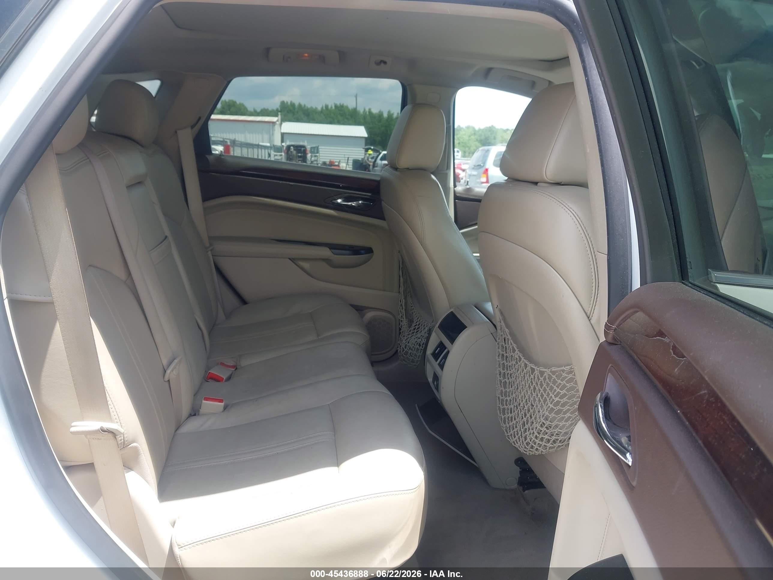 2015 Cadillac Srx Luxury Collection White vin: 3GYFNBE35FS587057