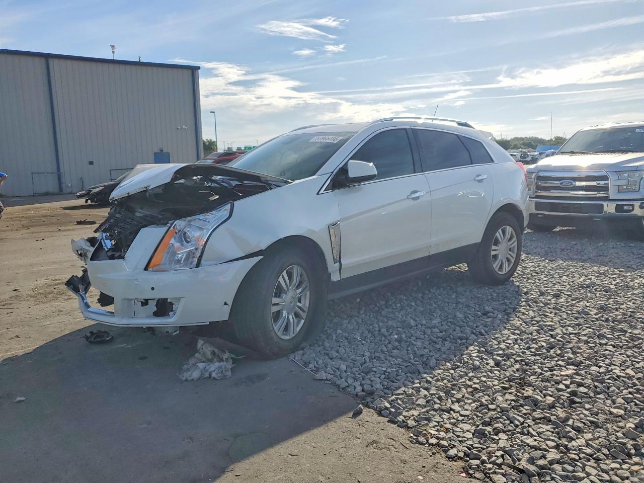 2015 Cadillac Srx Luxury Collection White vin: 3GYFNBE36FS610619