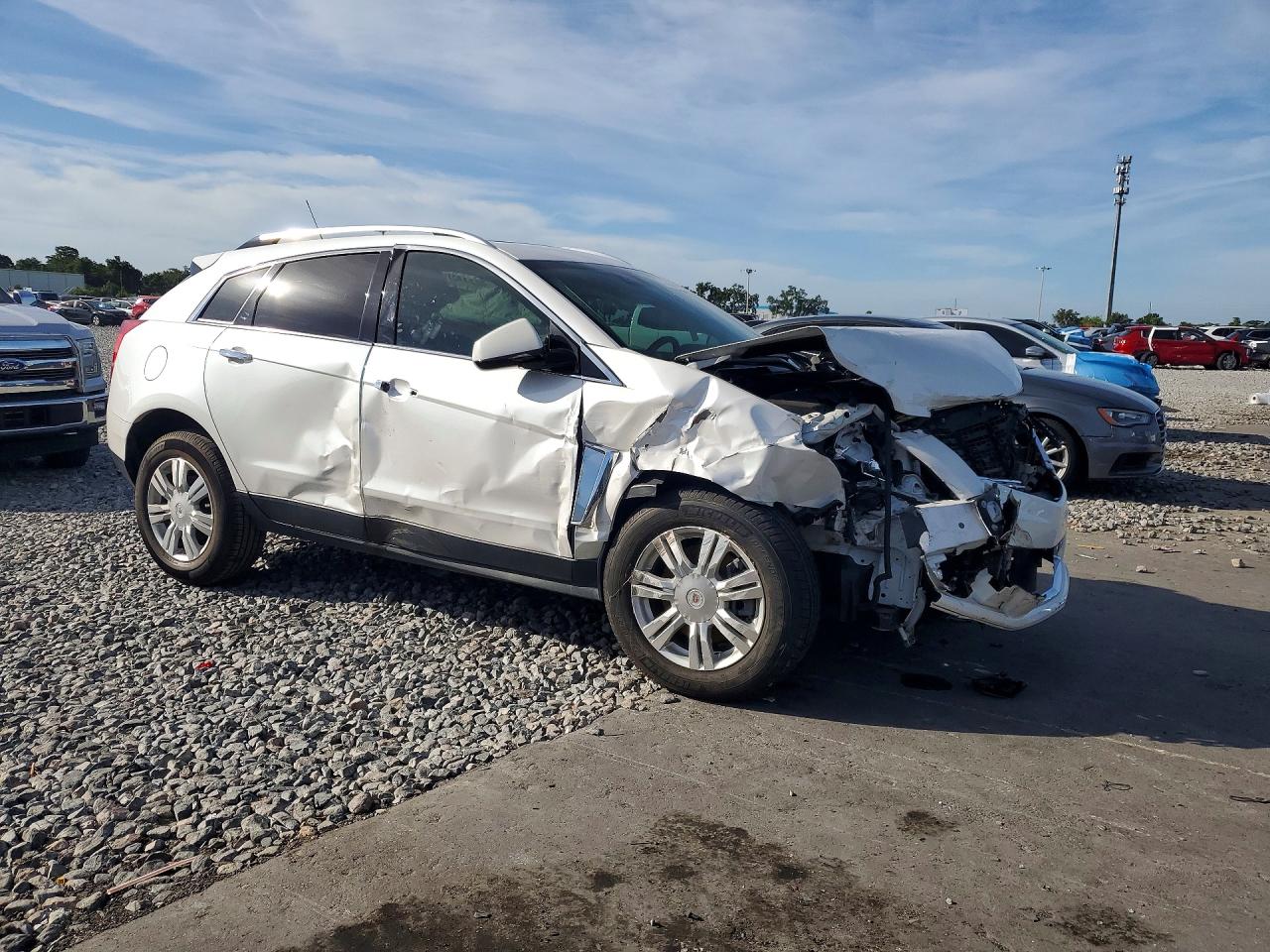 2015 Cadillac Srx Luxury Collection Белый vin: 3GYFNBE36FS610619