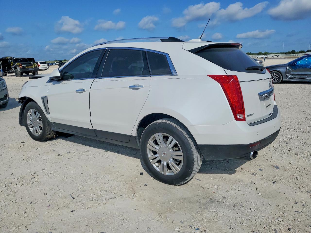 2015 Cadillac Srx Luxury Collection White vin: 3GYFNBE37FS546610