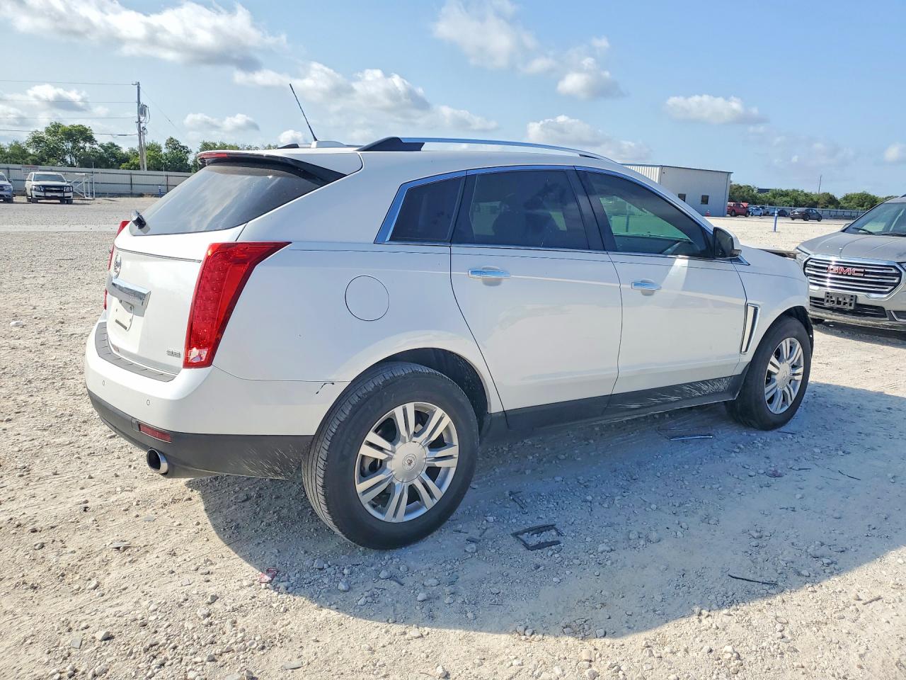 2015 Cadillac Srx Luxury Collection White vin: 3GYFNBE37FS546610