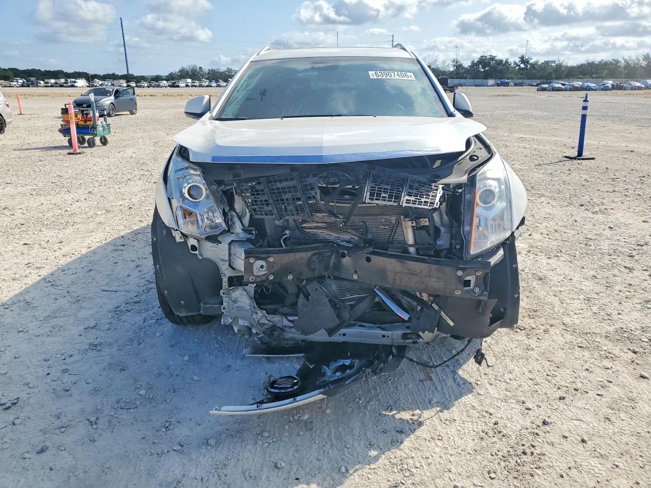 2015 Cadillac Srx Luxury Collection White vin: 3GYFNBE37FS546610
